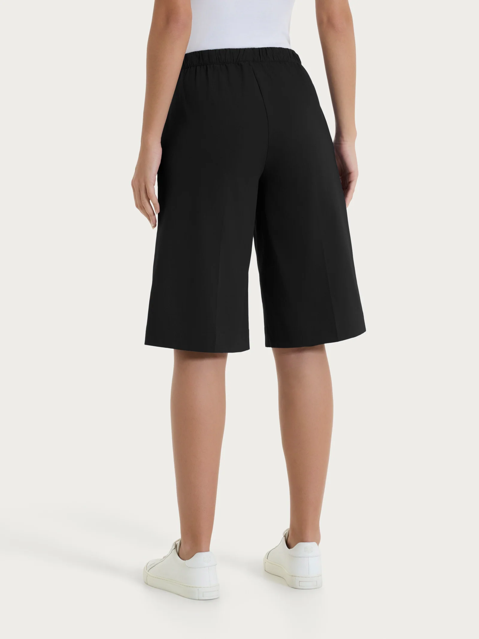 Bermuda in Super Fresh - Nero - Image 2