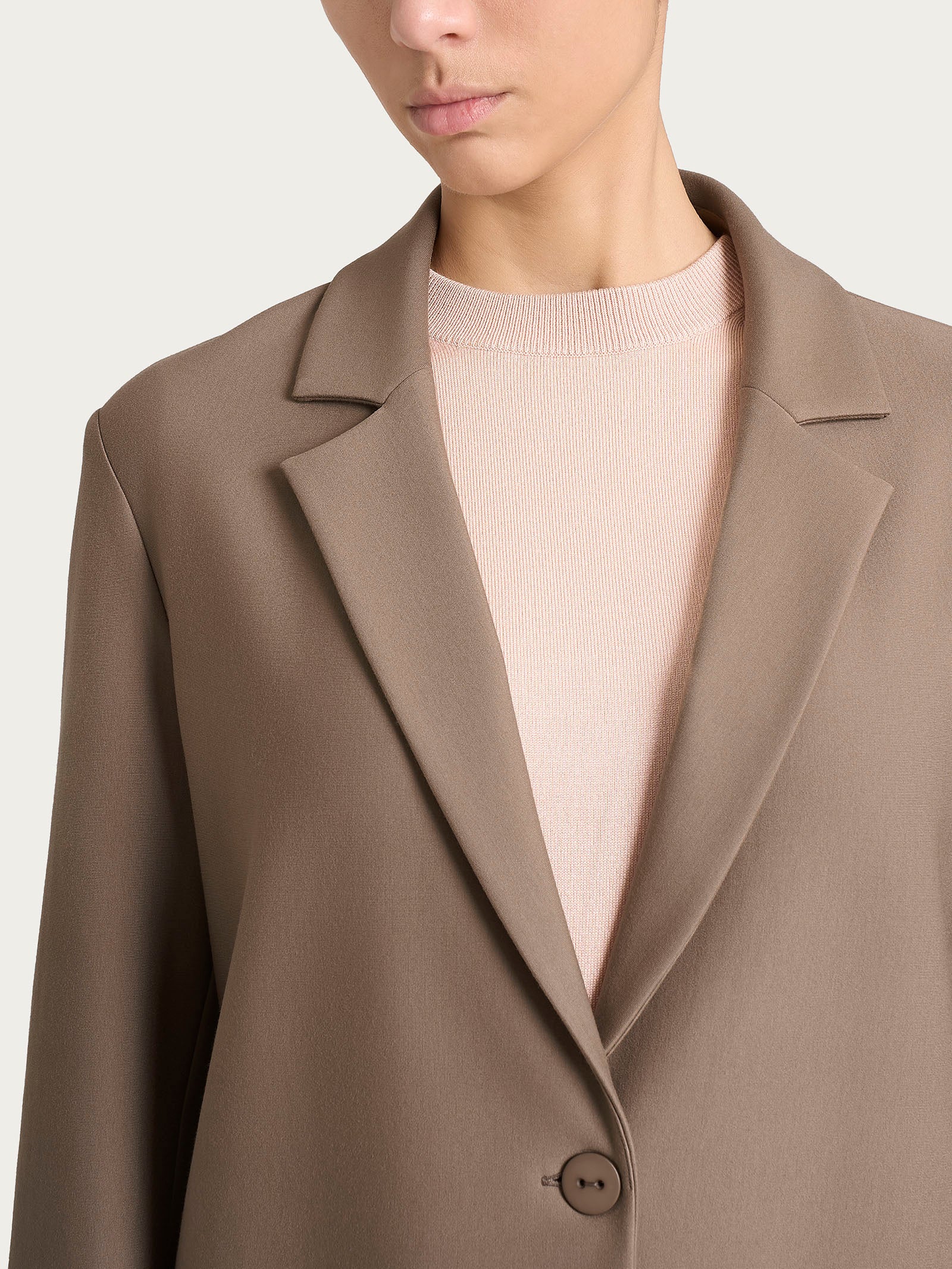 Blazer over con un bottone in Compact - Pine Bark - Image 3