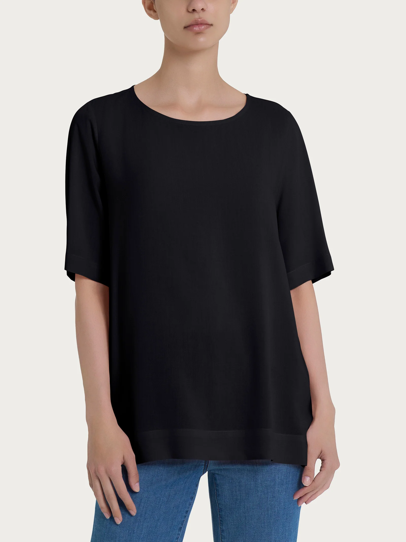 Blusa a manica corta in Ecoseta - Nero
