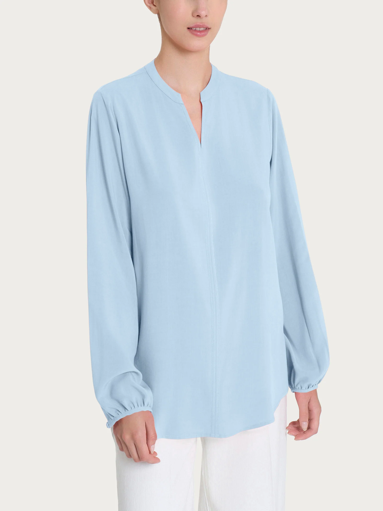 Blusa con collo alla coreana e manica lunga in Ecoseta - Skyway
