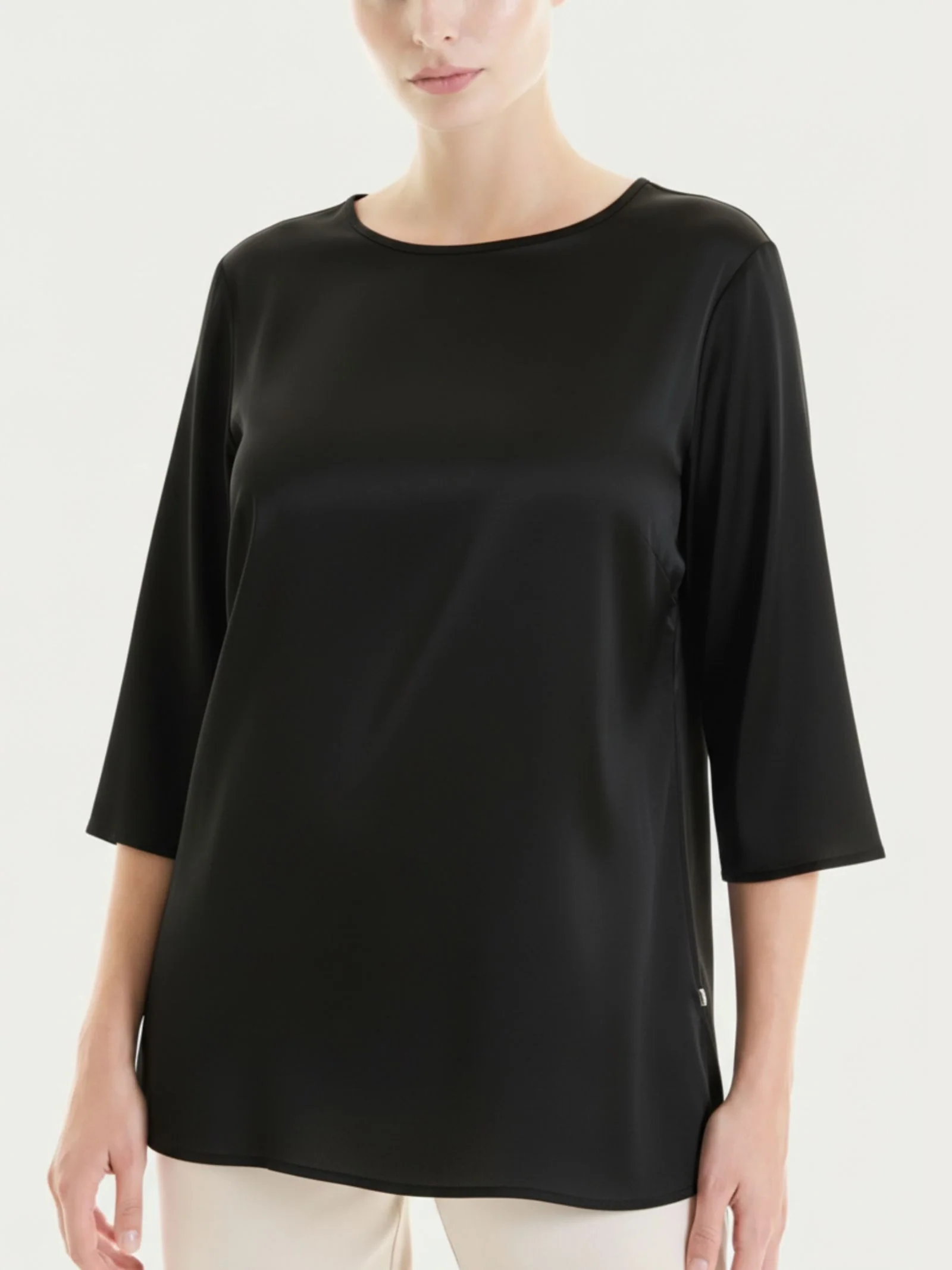 Blusa con manica 3/4 in Stretch Satin - Nero