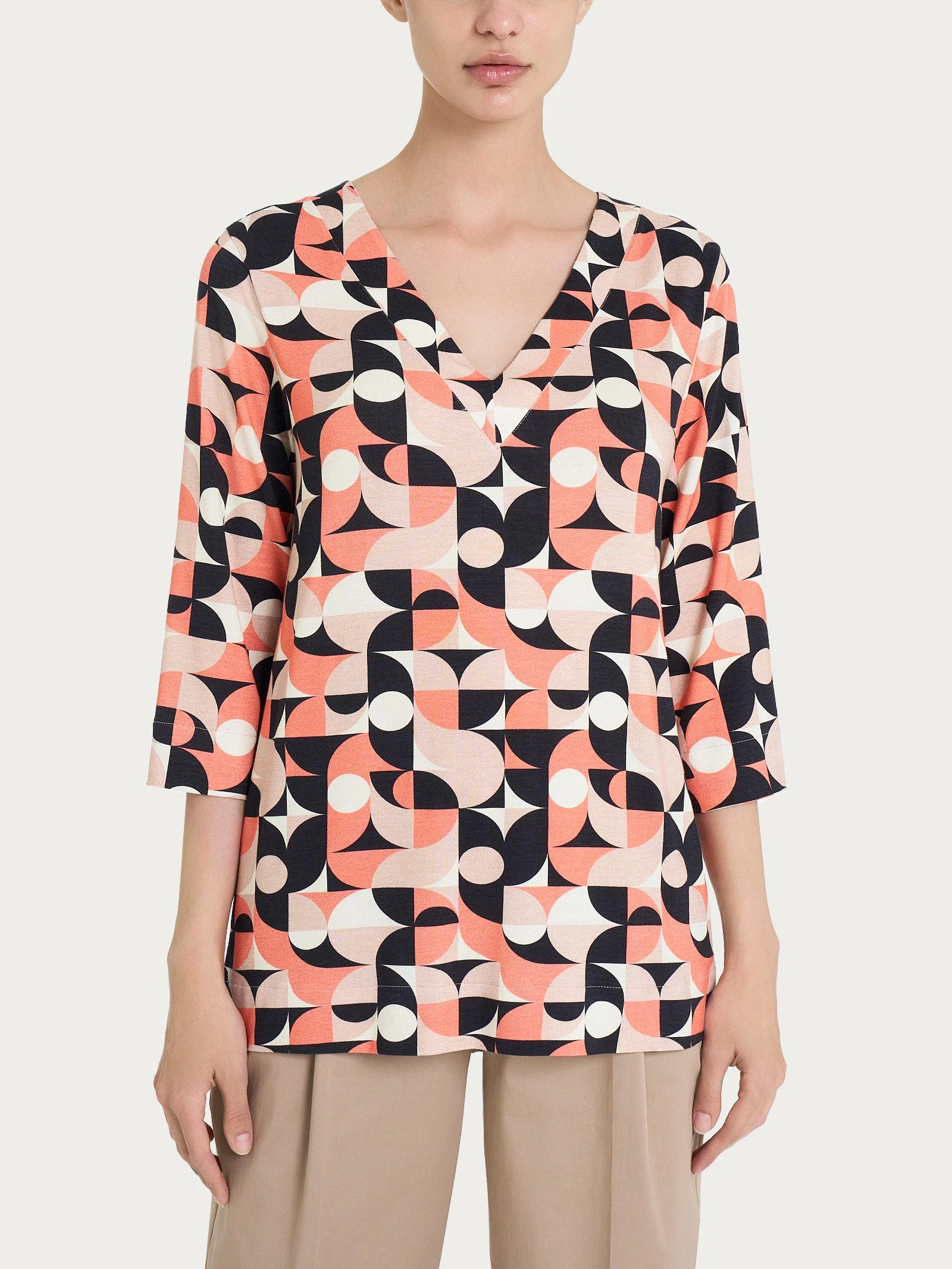 Blusa con scollo a V e geometric pattern in Viscosa Summer - Fant. Warm Taupe
