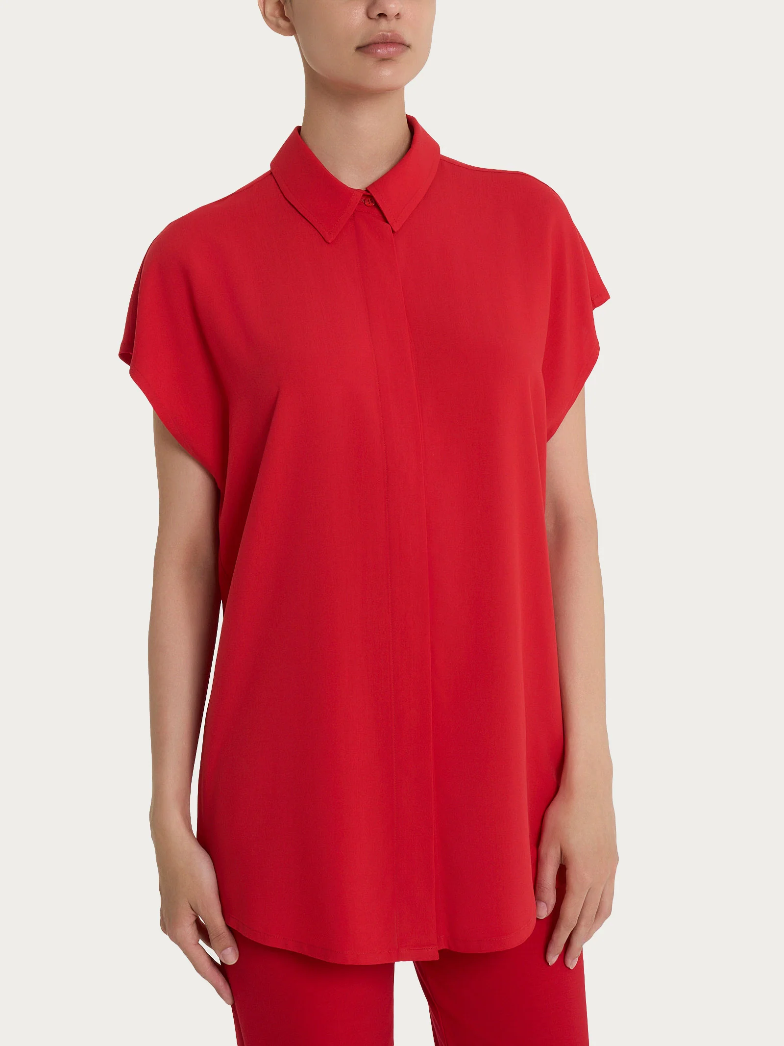 Camicia con manica corta a kimono in Ecoseta - Salsa