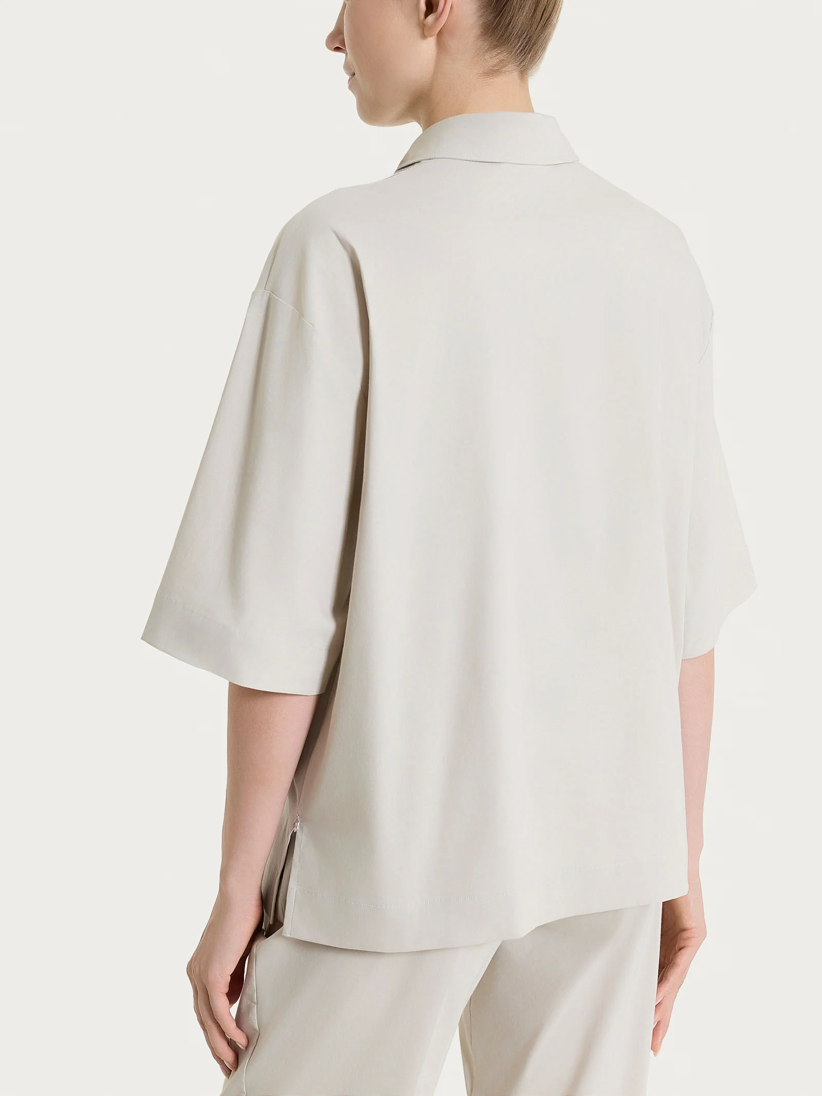 Camicia con manica corta in Super Fresh - Champignon - Image 2