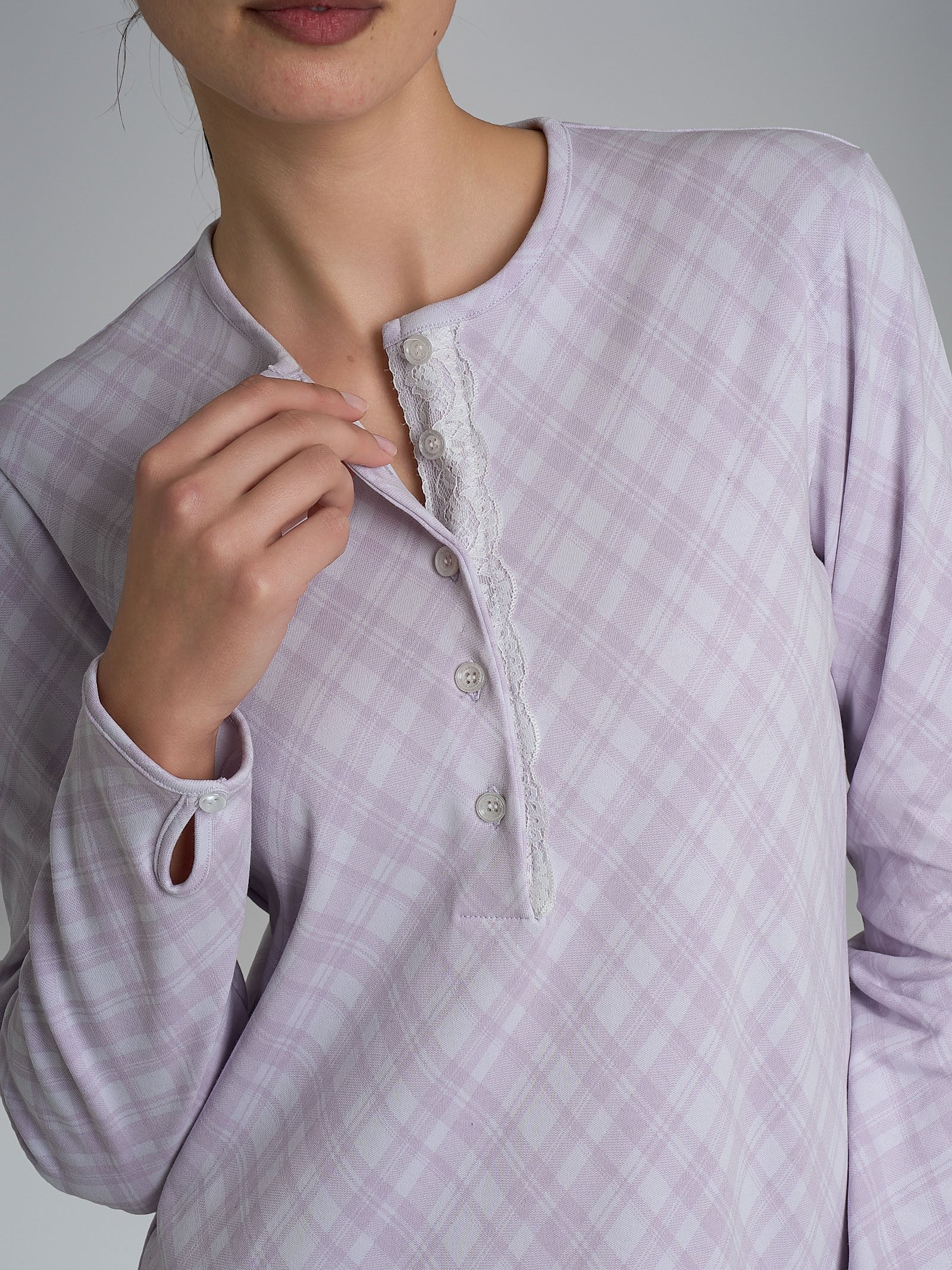 Camicia da notte con pizzo in Interlock di cotone 40-54 - Fant. Lavender Blue - Image 3