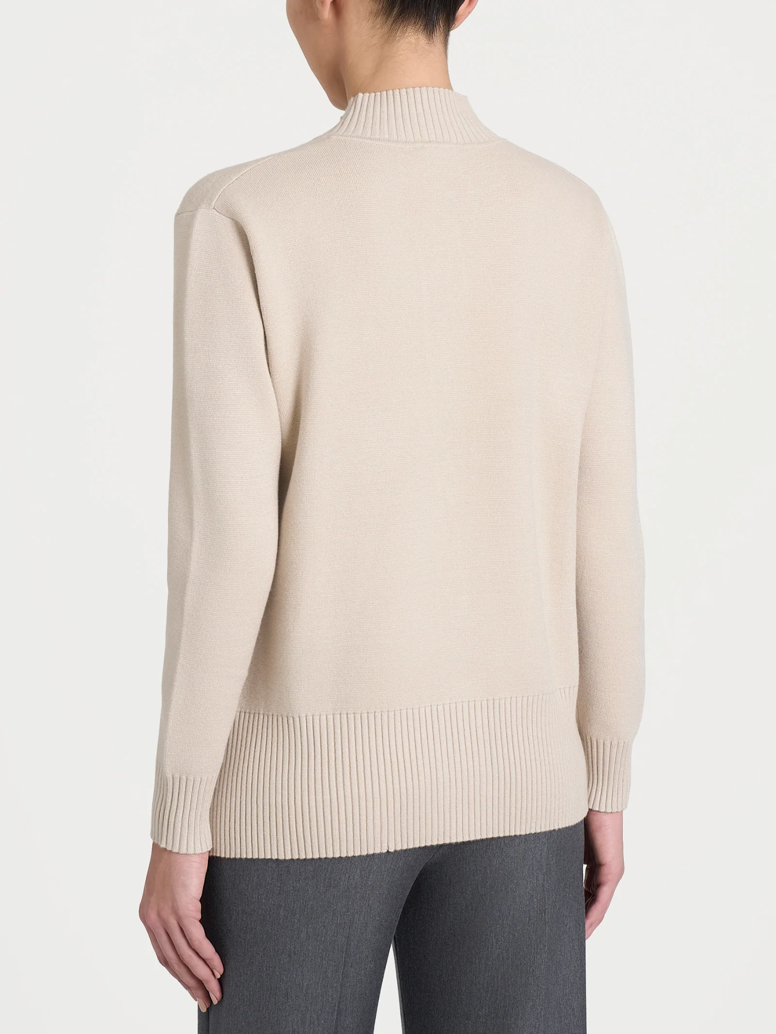 Cardigan asimmetrico con collo alto in Super Soft - Champignon - Image 2