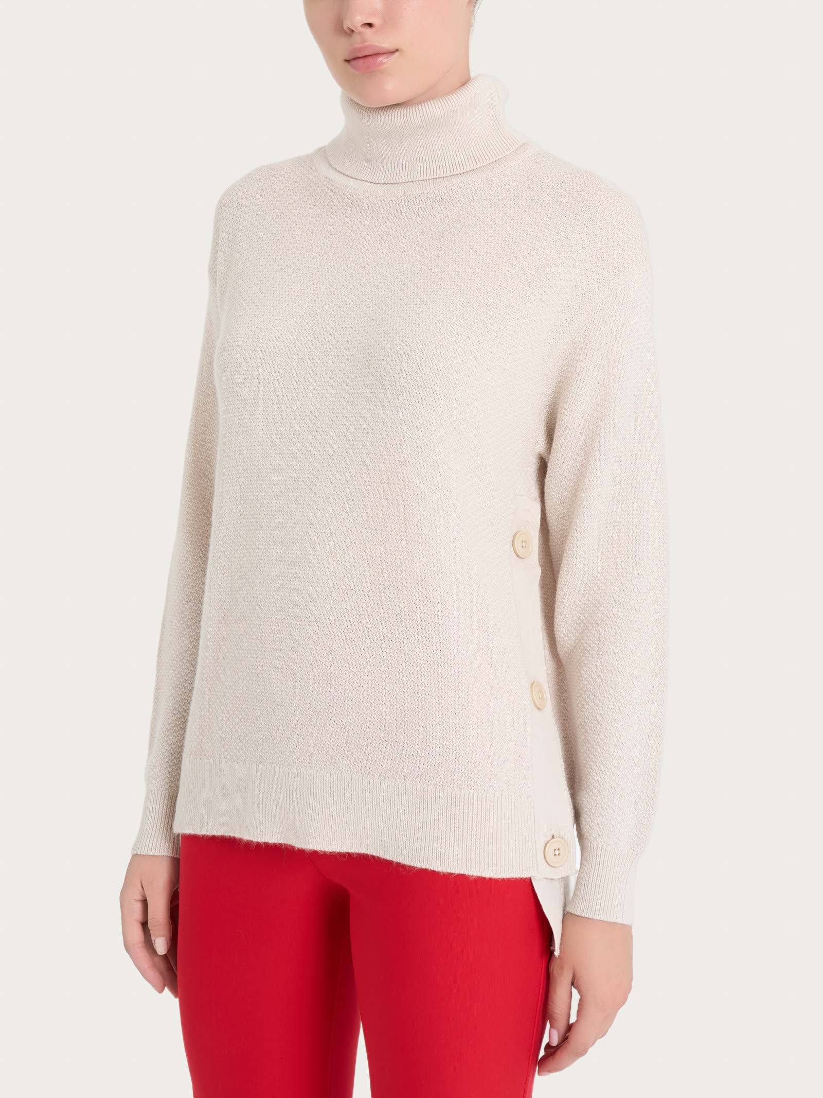Dolcevita con bottoni laterali in Merino Soft - Champignon