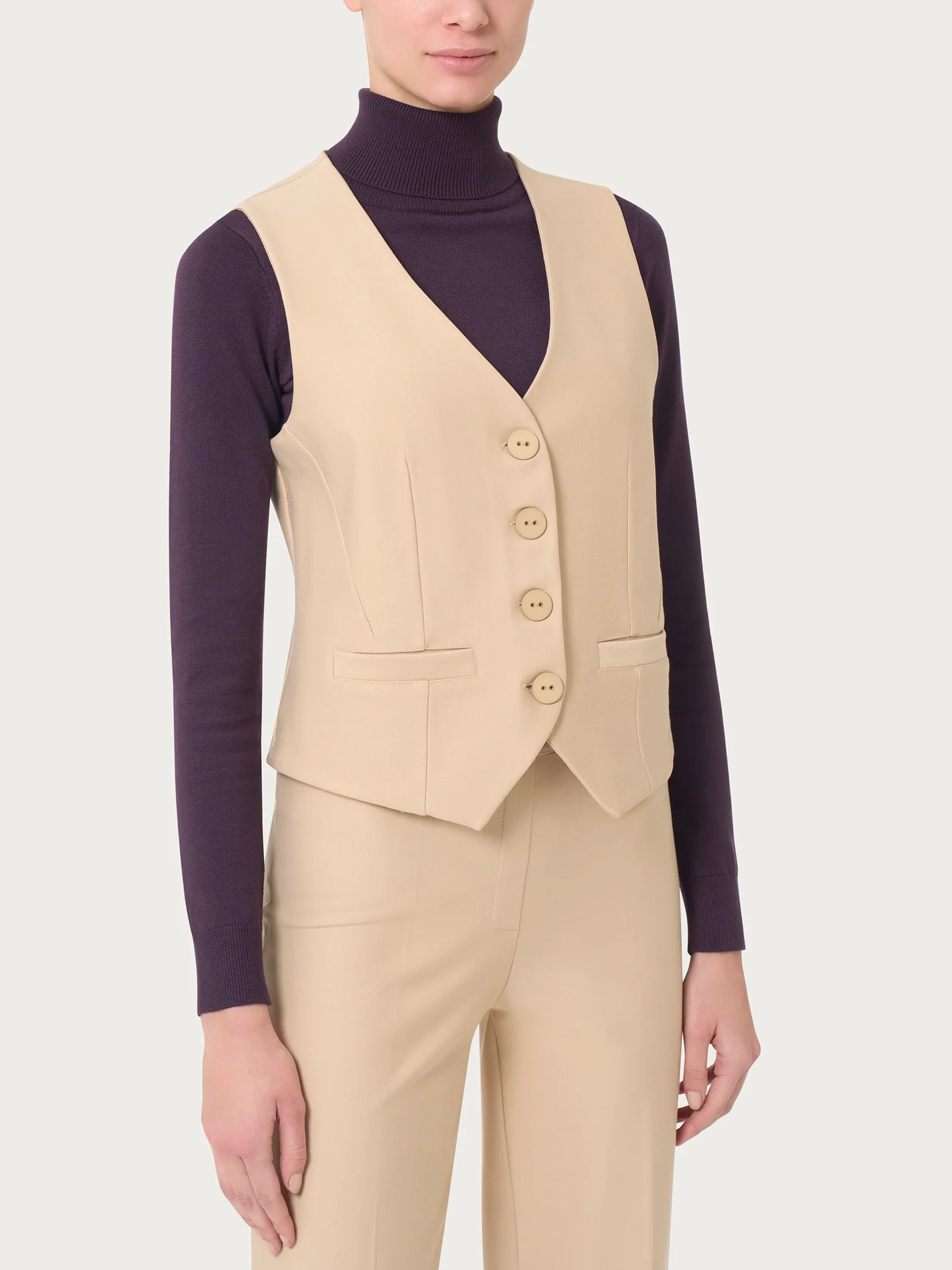 Gilet con quattro bottoni in Compact - Irish Cream
