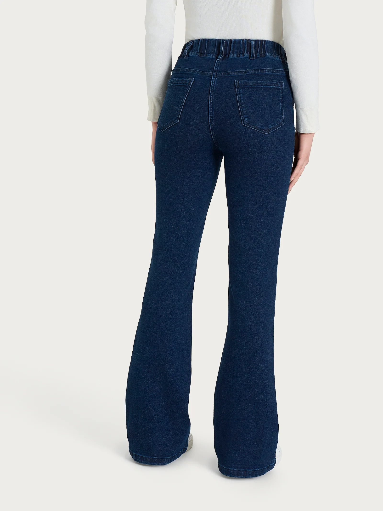 Jeans flare con tasche in Super Denim - Persia - Image 2