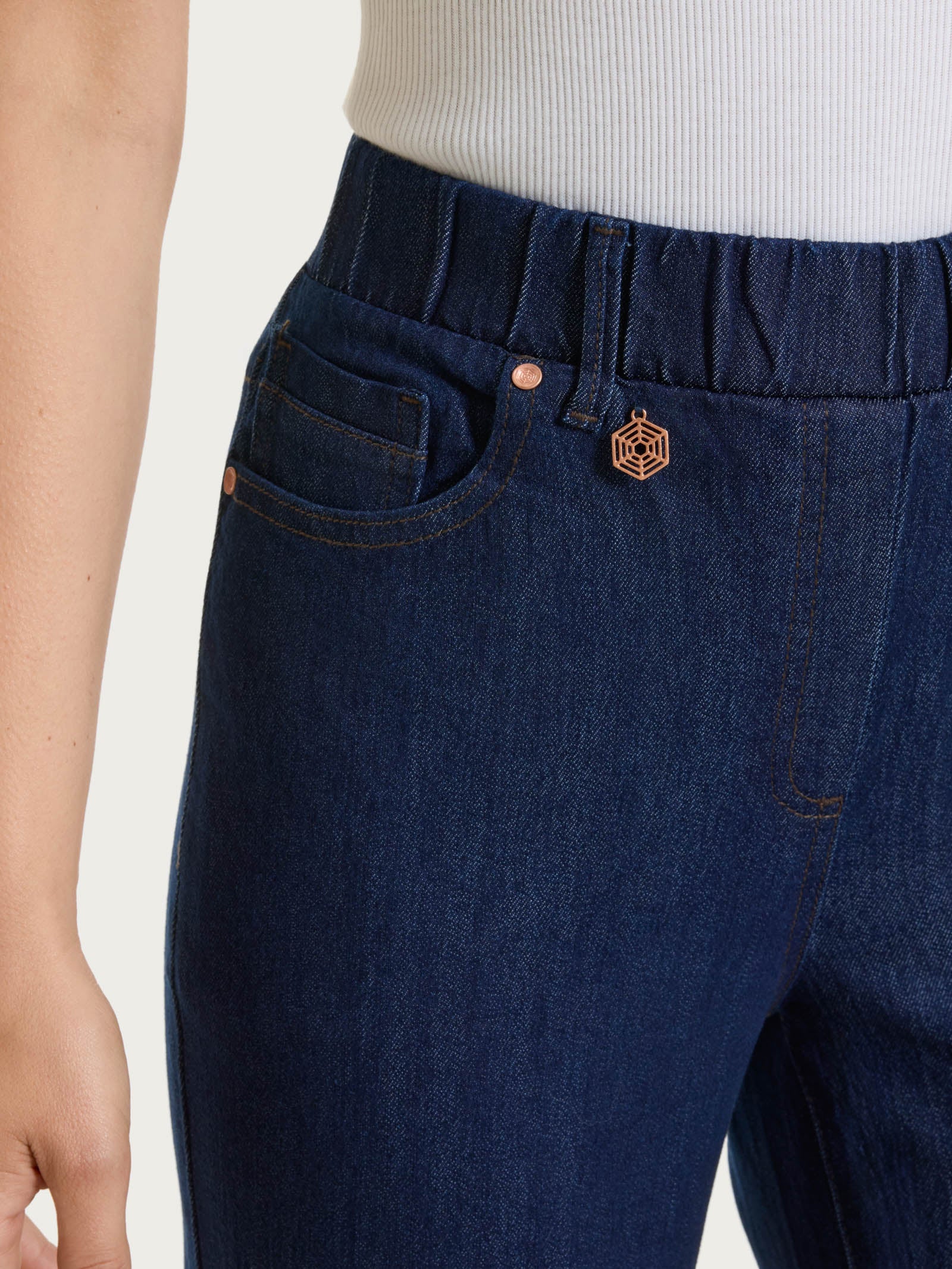Jeans Flare in 4 Seasons Denim - Persia - Image 3