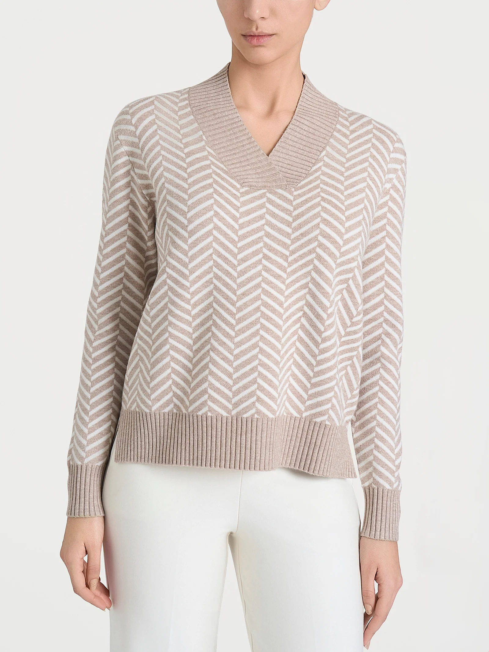 Maglia con scollo a V e fantasia spigata in Super Soft - Fant.Cammello Mel.