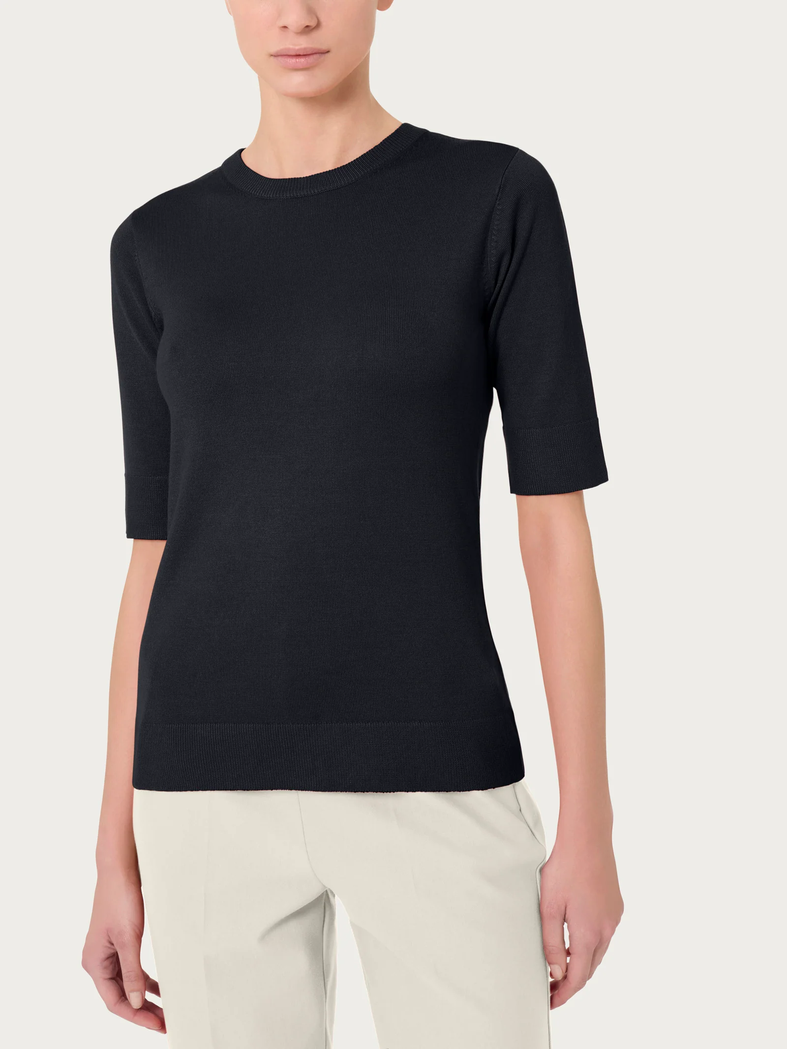 Maglia girocollo con manica corta Four Seasons - Nero
