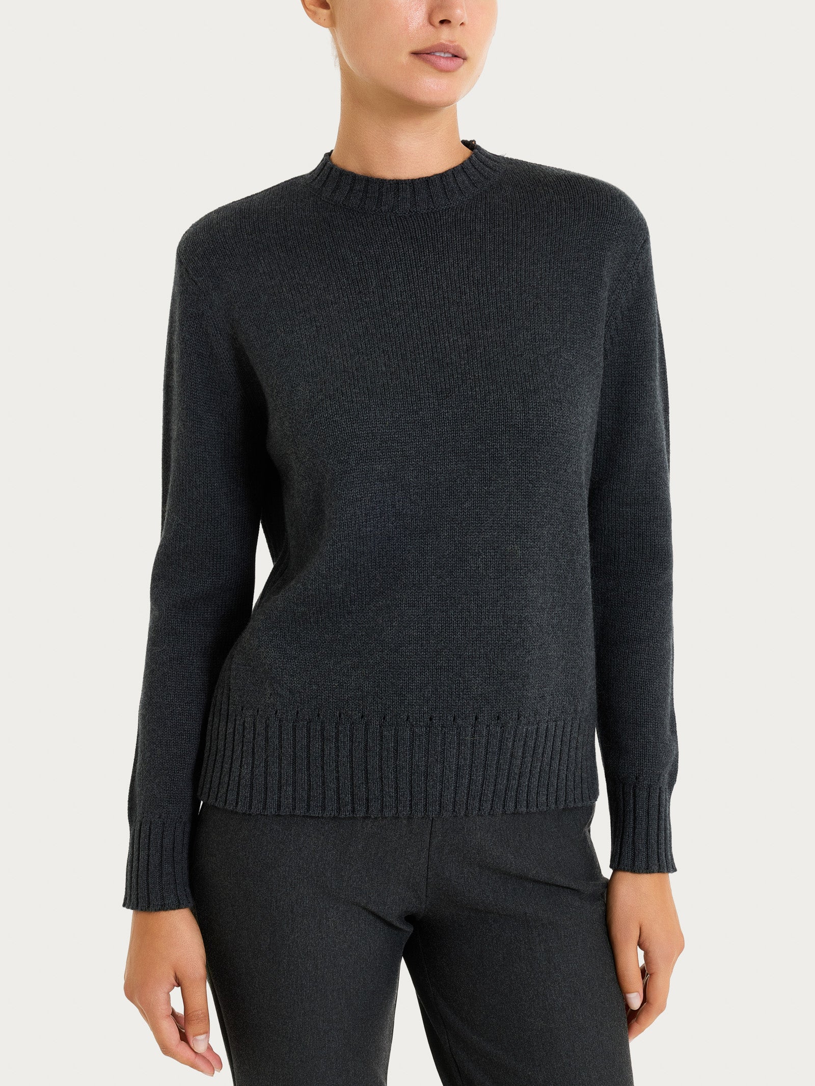 Maglia girocollo in filato Winter Cotton - Nero Mel.