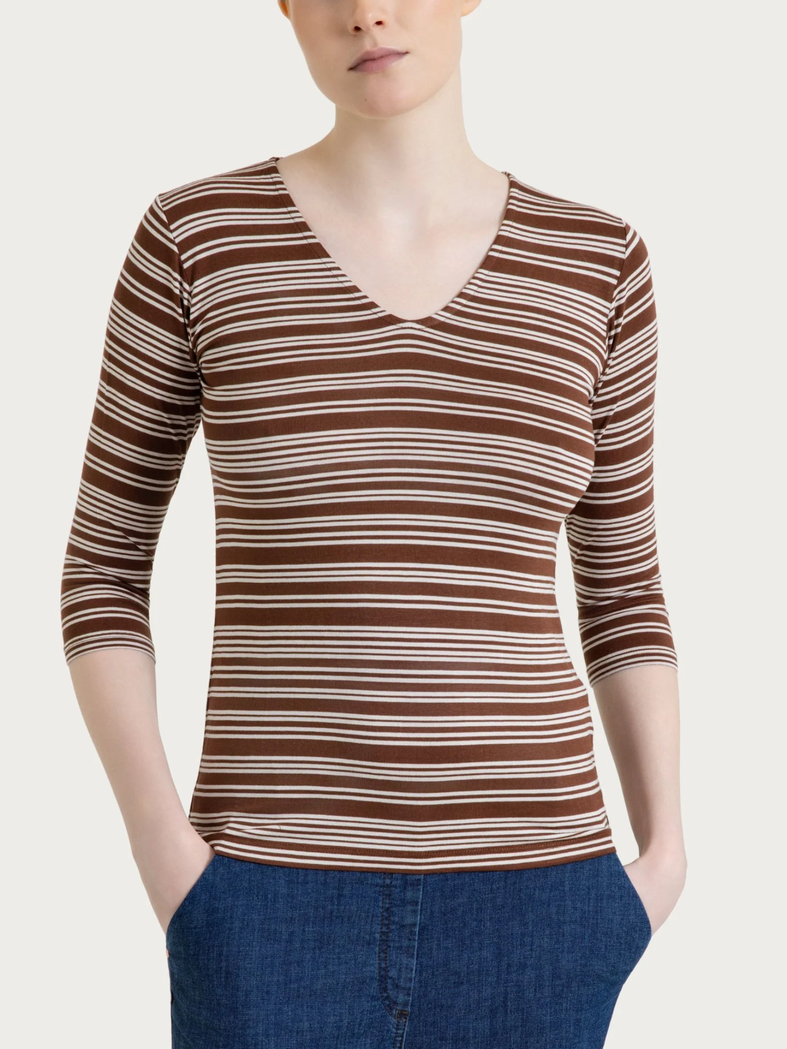 Maglietta a righe alternate con scollo a V in Viscosa Summer - Fant.Cappuccino