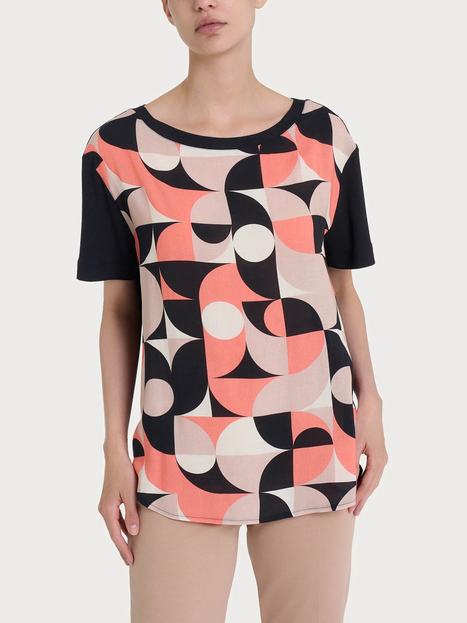 Maglietta con scollo a barchetta e geometric pattern in Misto Viscosa - Fant. Warm Taupe