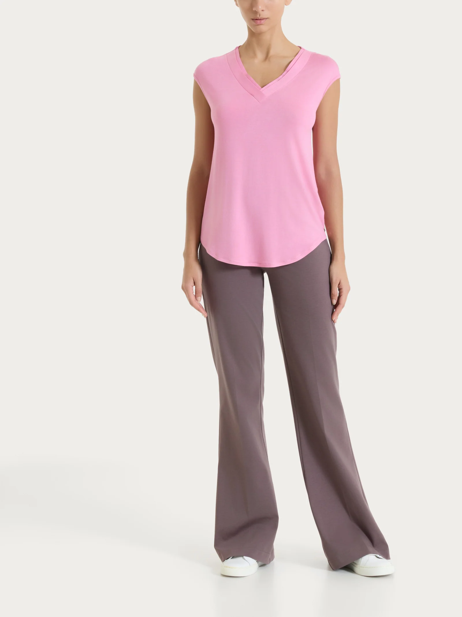 Maglietta con scollo a V incrociato in Viscosa Summer - Cashmere Rose - Image 5