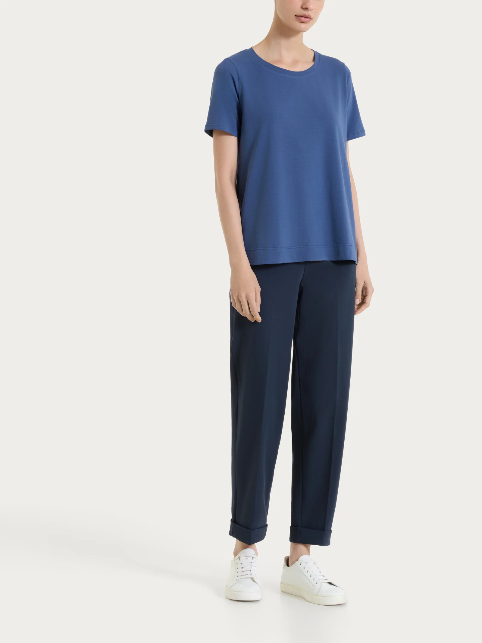 Pantalone a carota con tasche in Compact Light - Bleu - Image 3
