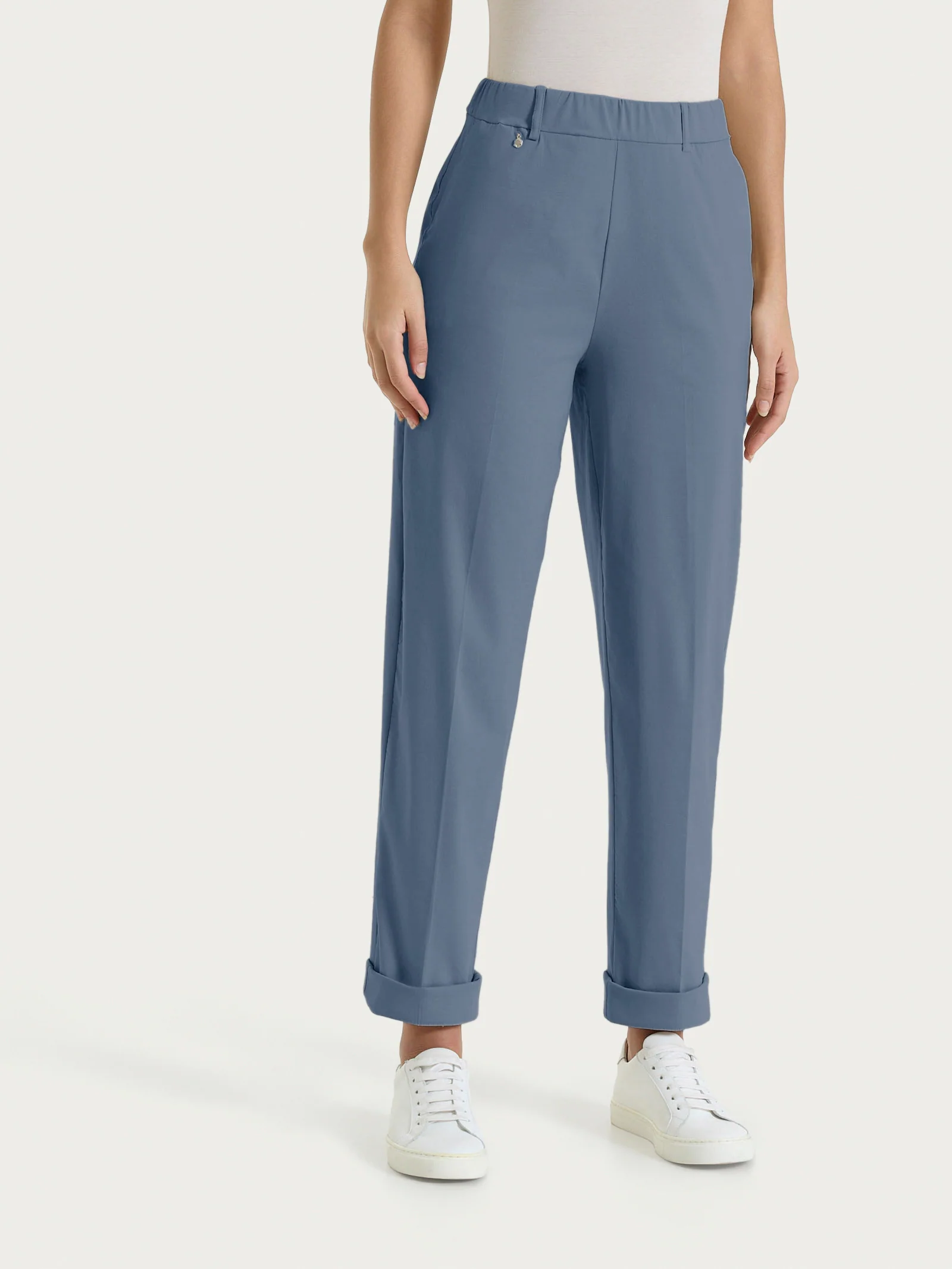 Pantalone a carota con tasche in Super Fresh - Turbulence - Image 6