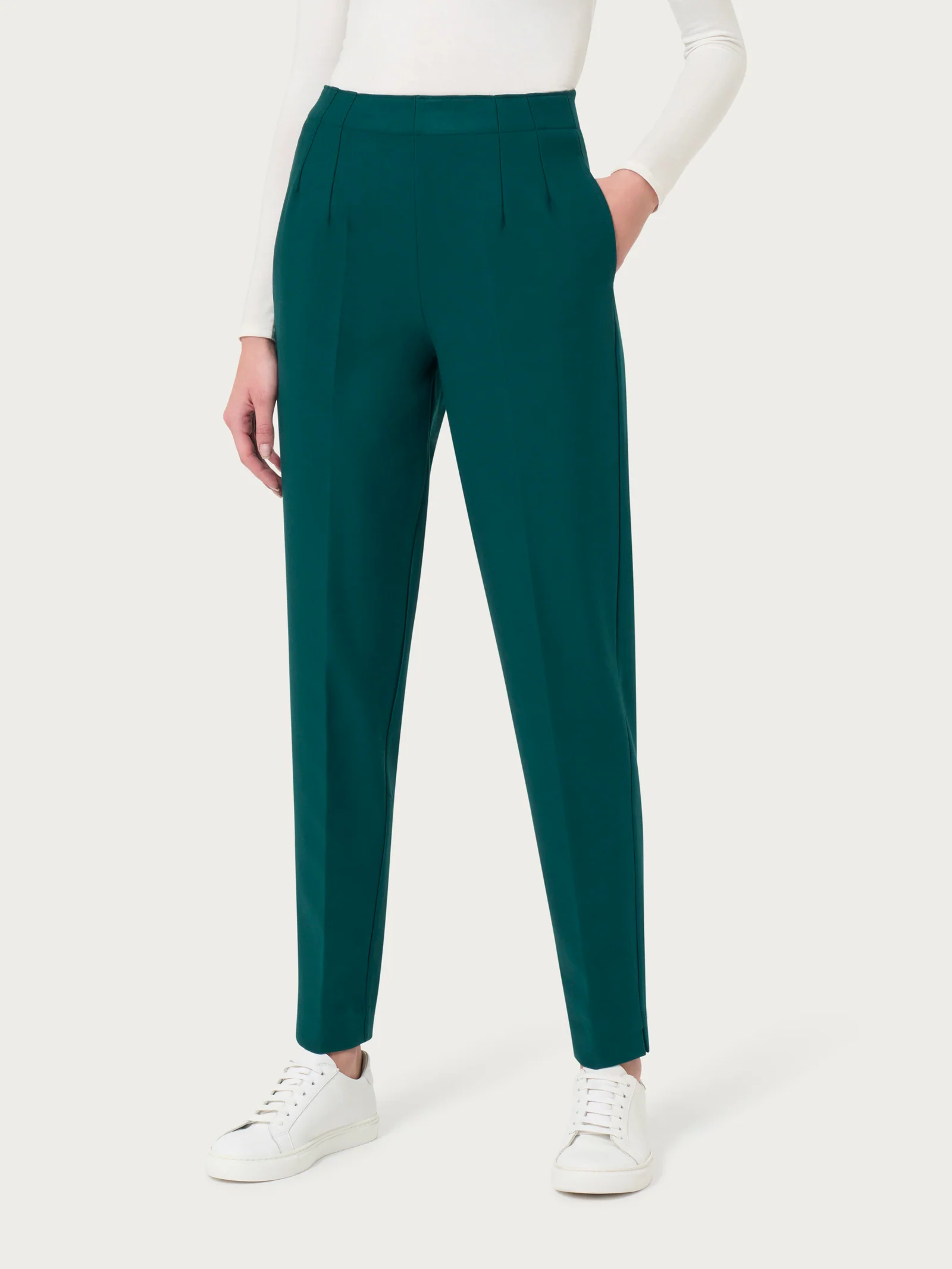Pantalone a carota con tasche in tessuto Compact - Rain Forest