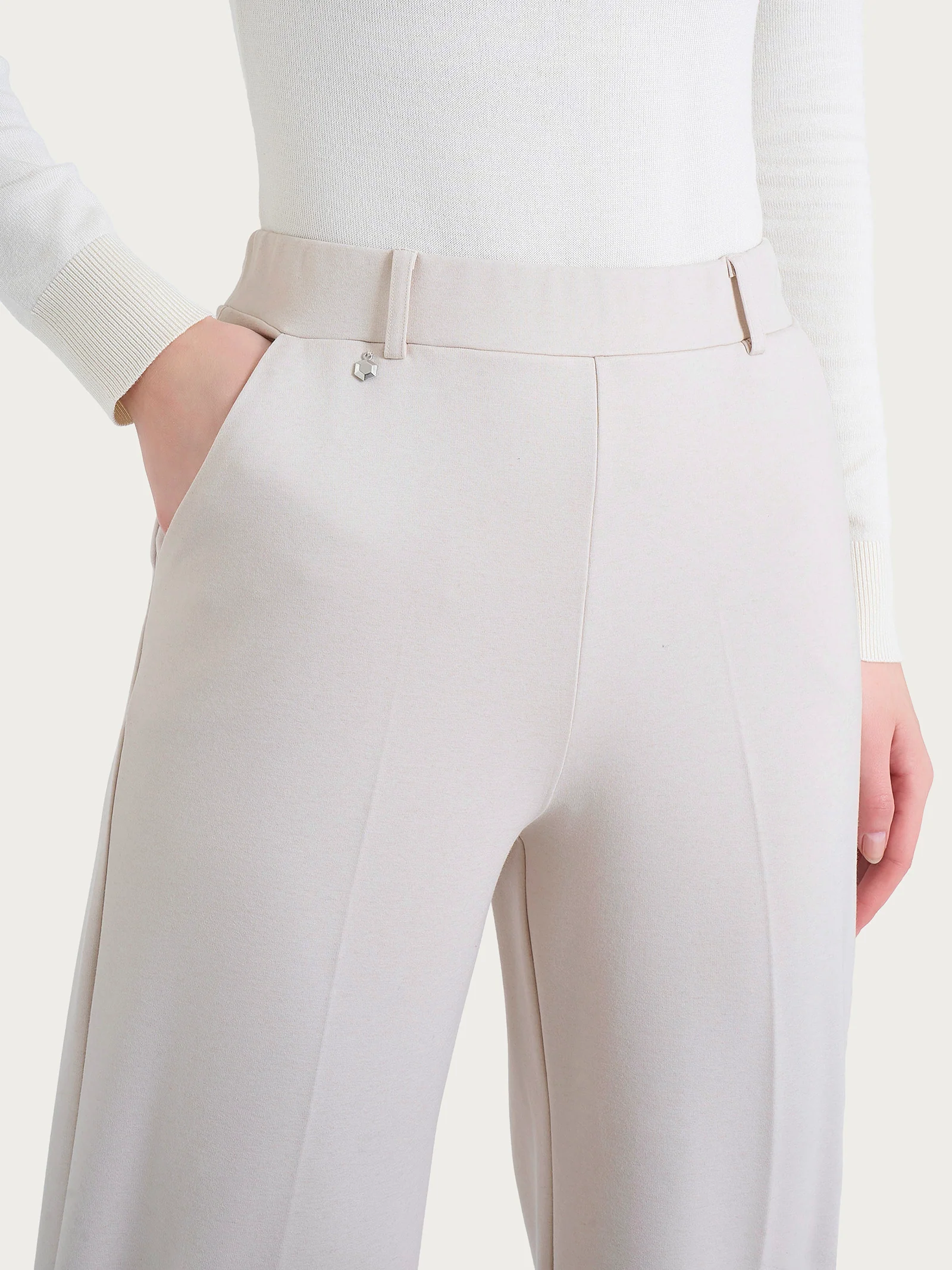Pantalone a palazzo con tasche in Cashmere Compact - Champignon - Image 7