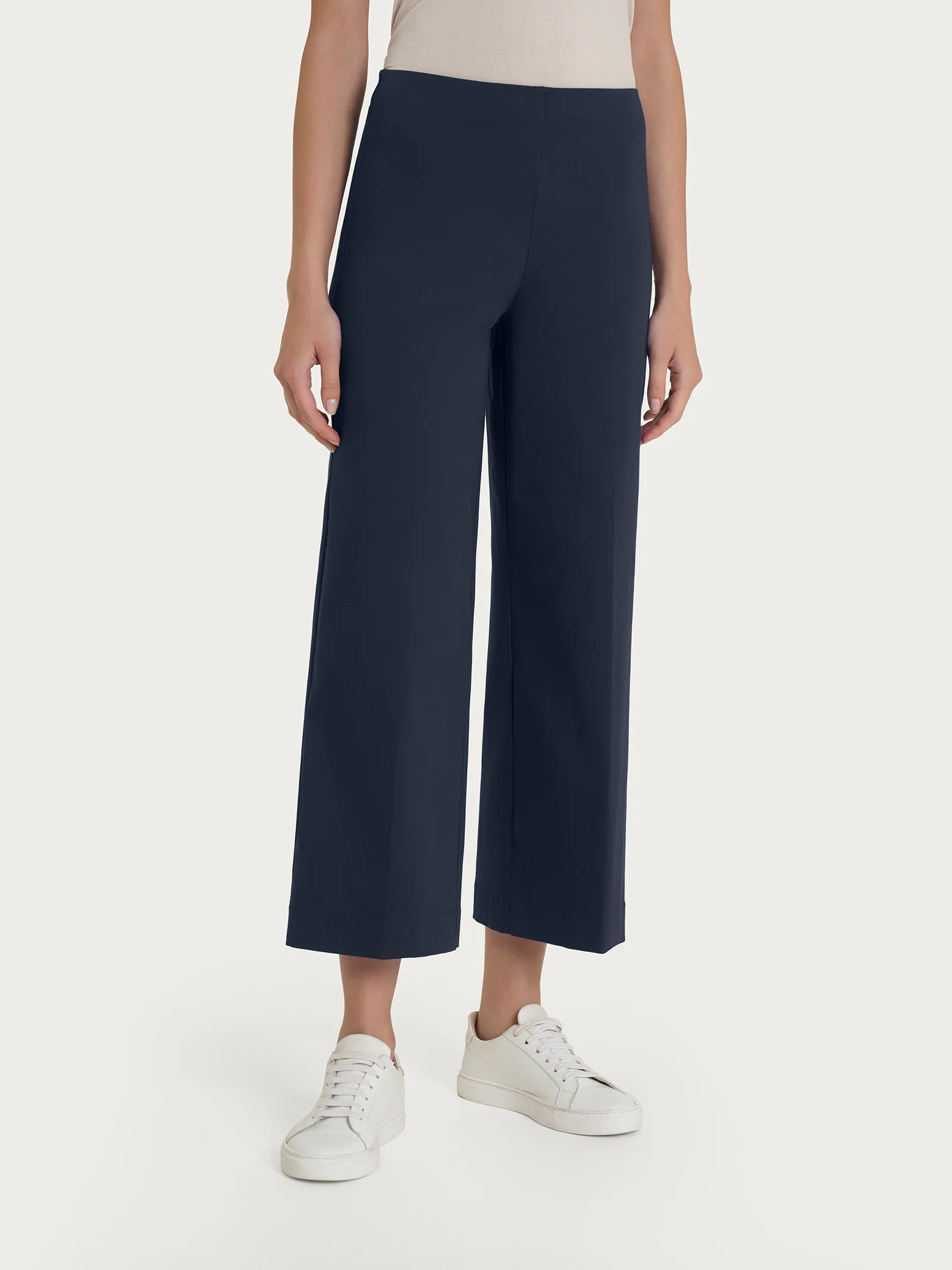 Pantalone ampio alla caviglia in Satin Power - Bleu