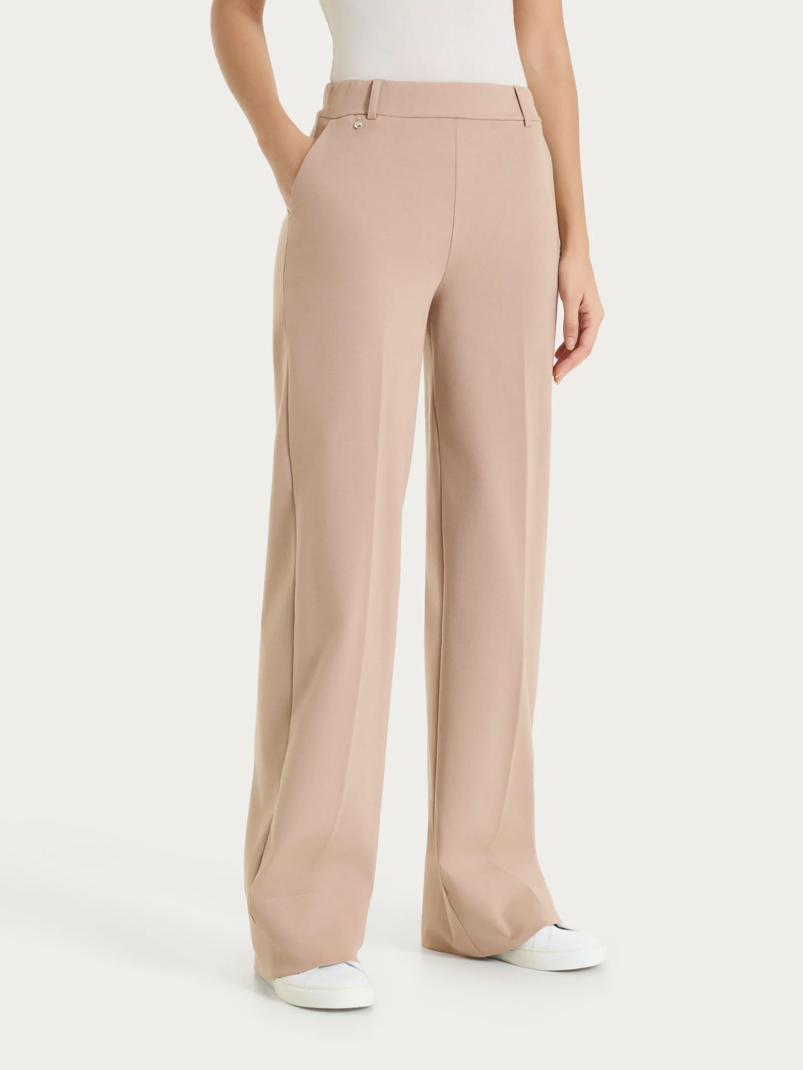 Pantalone ampio con tasche in Compact Light - Warm Taupe