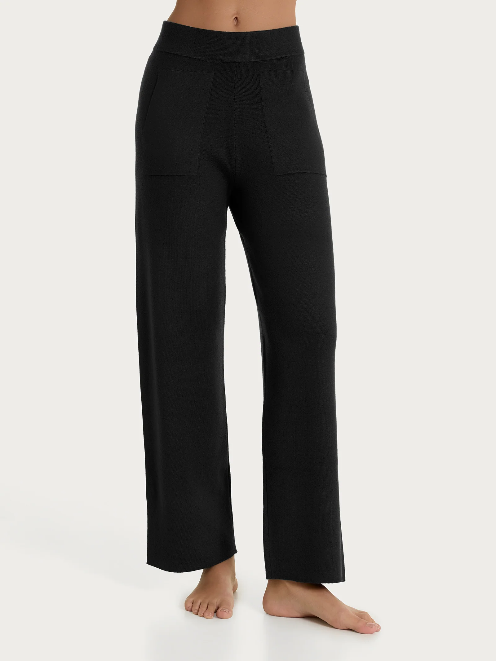 Pantalone ampio con tasche in Super Soft - Nero