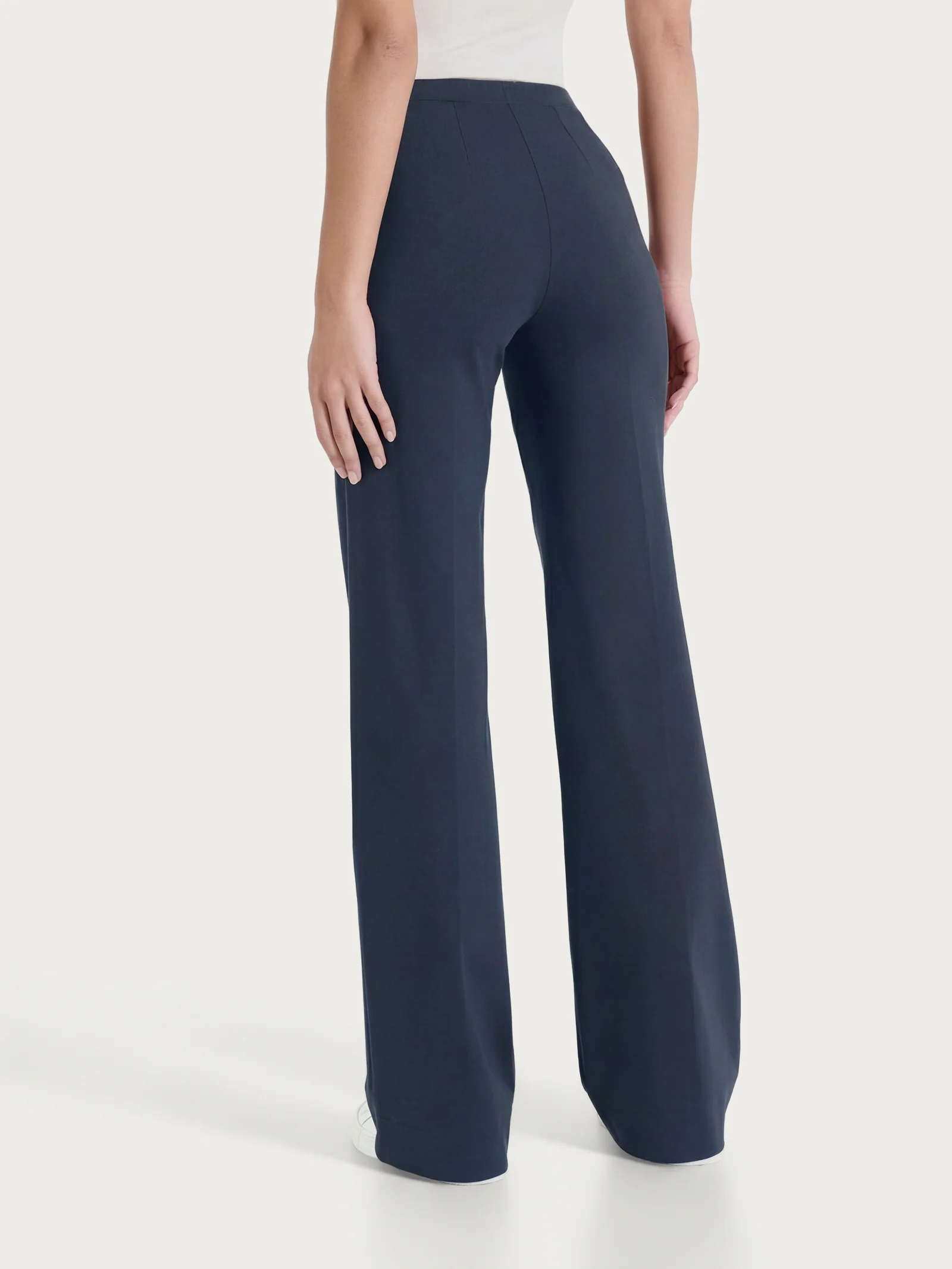 Pantalone ampio in Compact Light - Bleu - Image 2