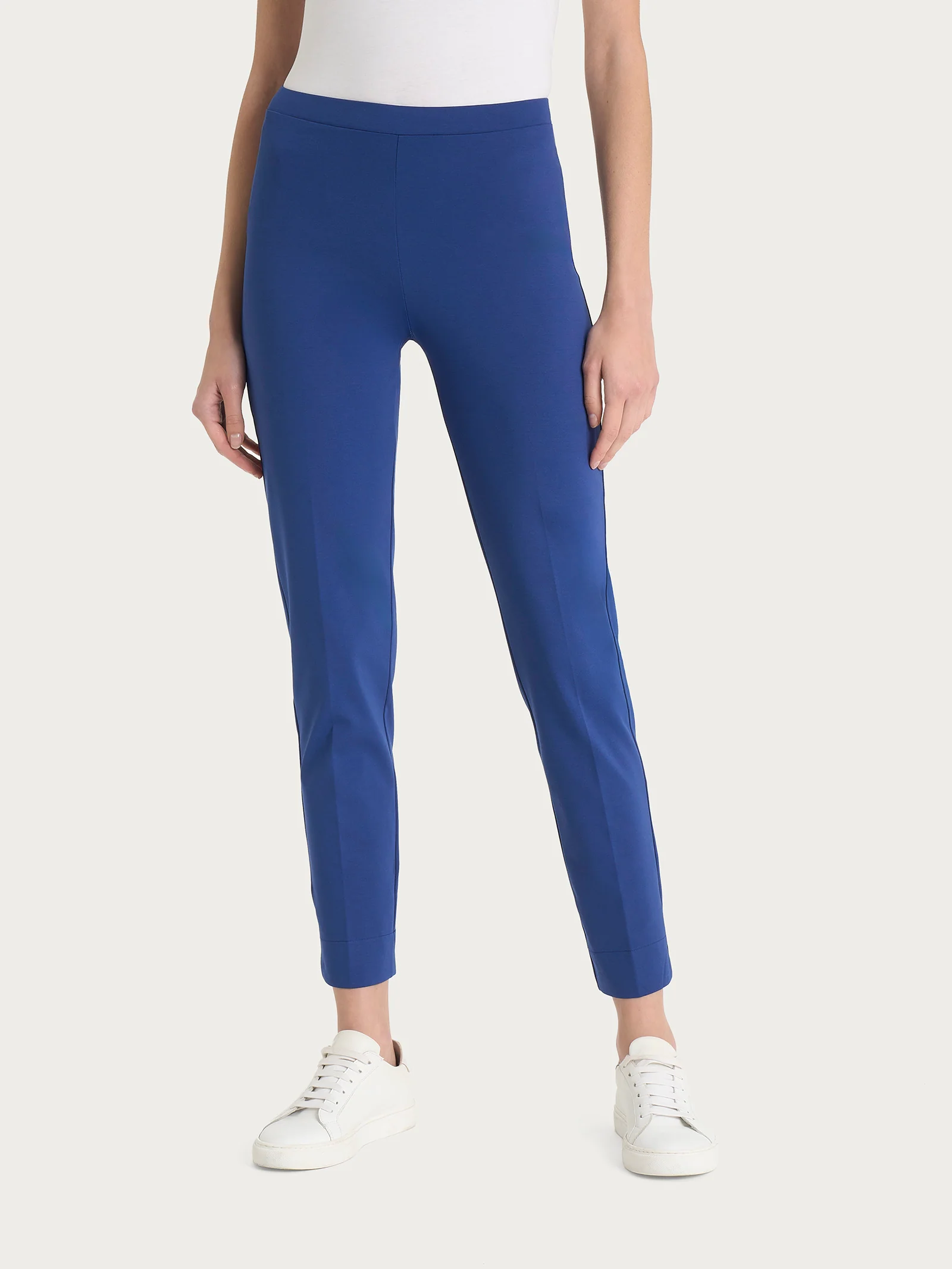 Pantalone capri con spacchetti in Compact Light - Blueberry