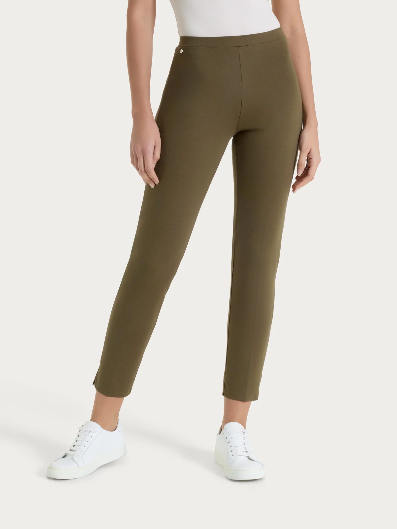 Pantalone capri con spacchetti in Compact Light - Dark Olive