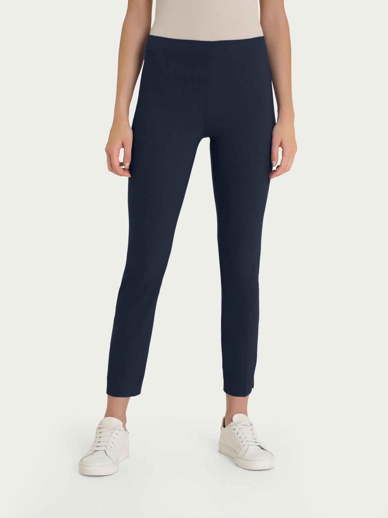 Pantalone capri con spacchetti in Super Fresh - Bleu
