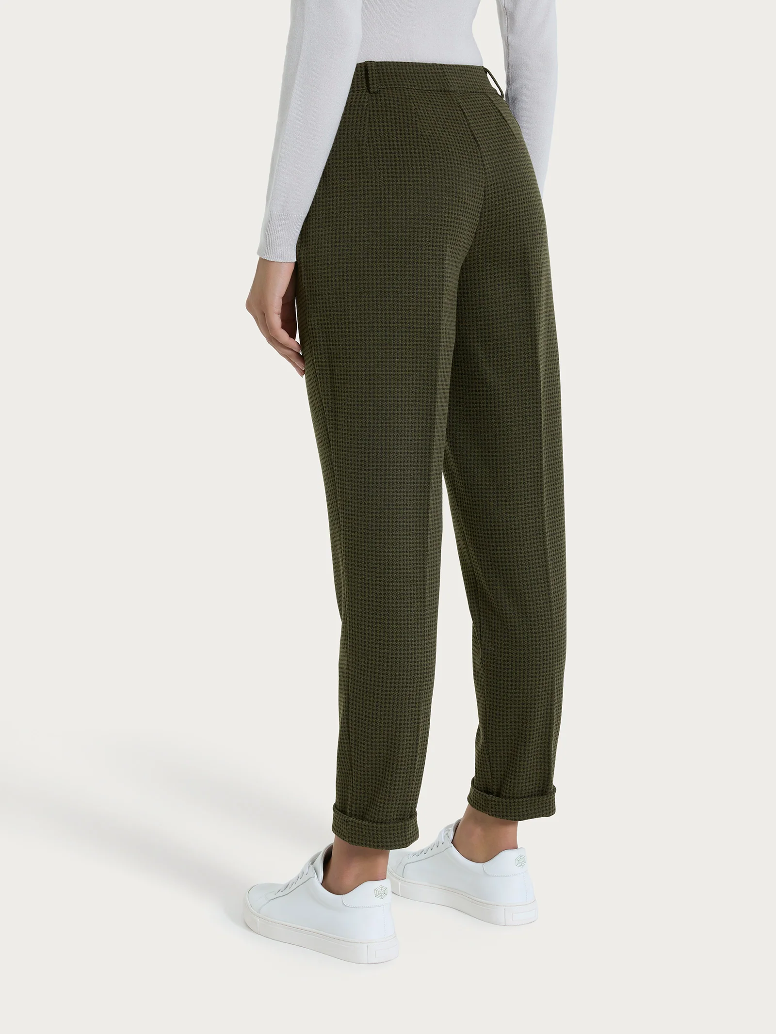 Pantalone chino slim con tasche e micro check in Eco Jacquard - Fant. Dark Olive - Image 4