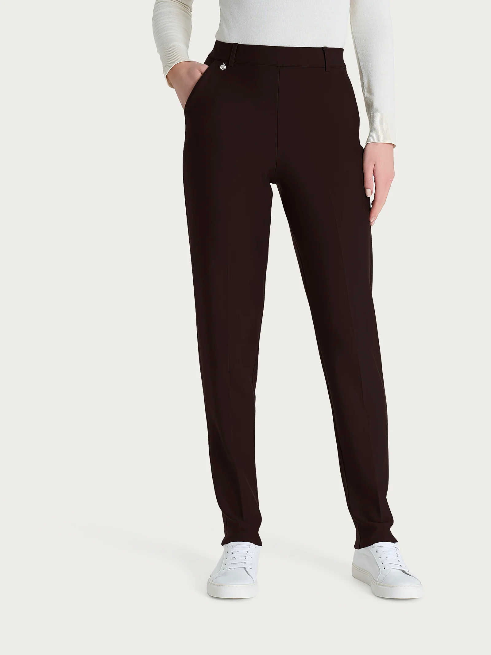Pantalone chino slim con tasche e risvolto in Compact - Chocolate Torte