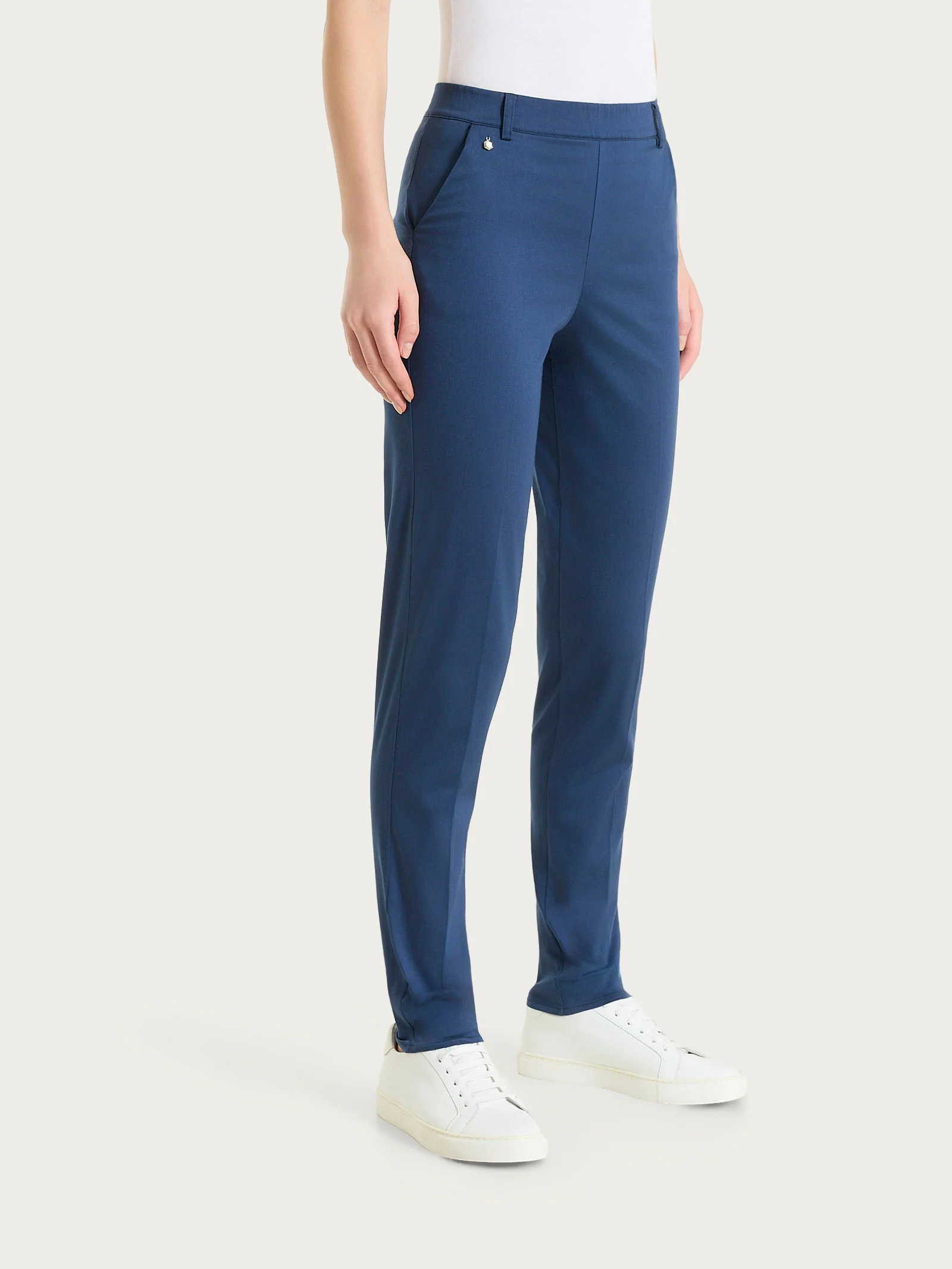Pantalone chino slim con tasche in Satin Power - Oceana