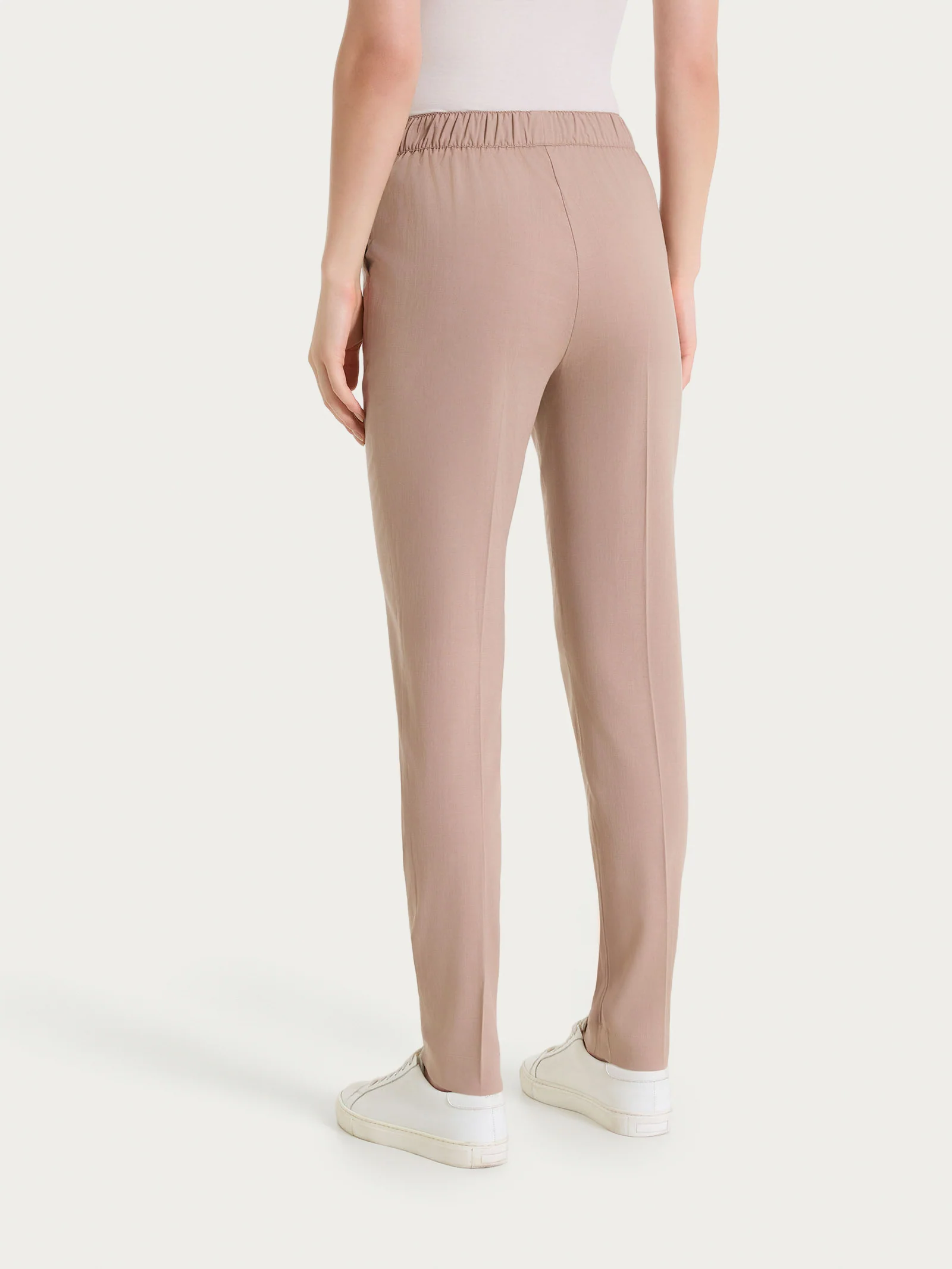 Pantalone chino slim con tasche in Super Natural - Warm Taupe - Image 4
