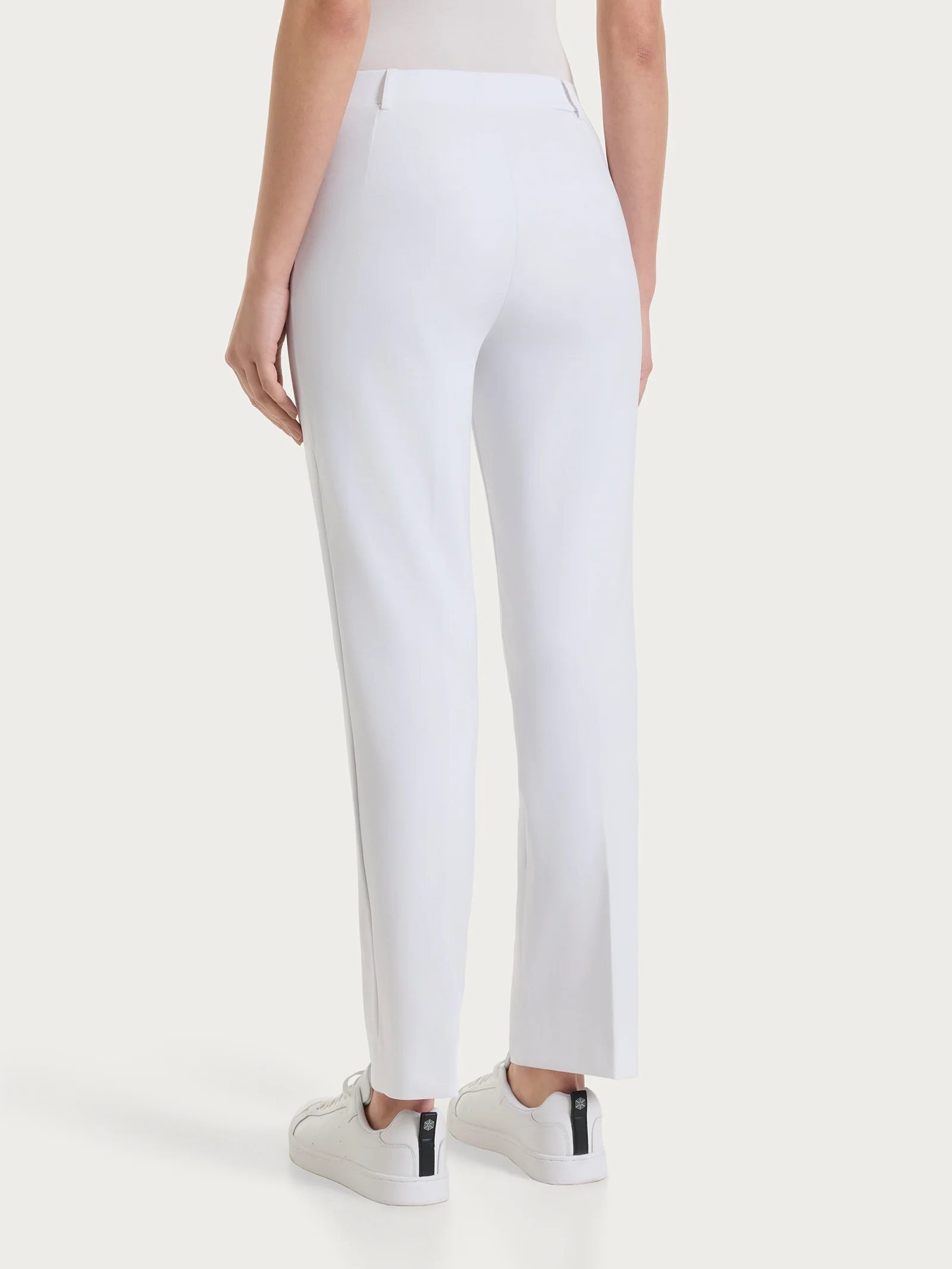 Pantalone dritto con tasche in Compact Light - Bianco - Image 2
