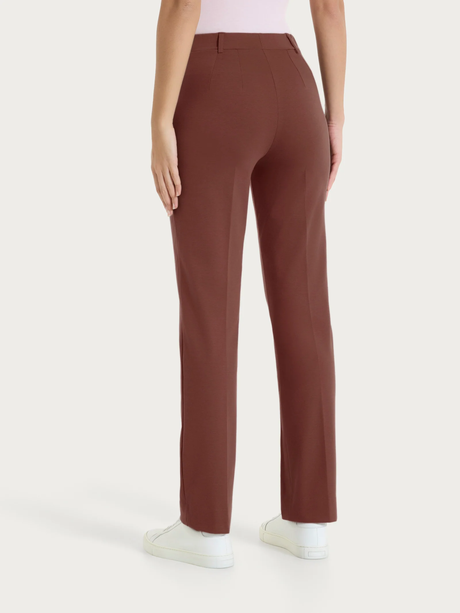Pantalone dritto con tasche in Compact Light - Cappuccino - Image 2