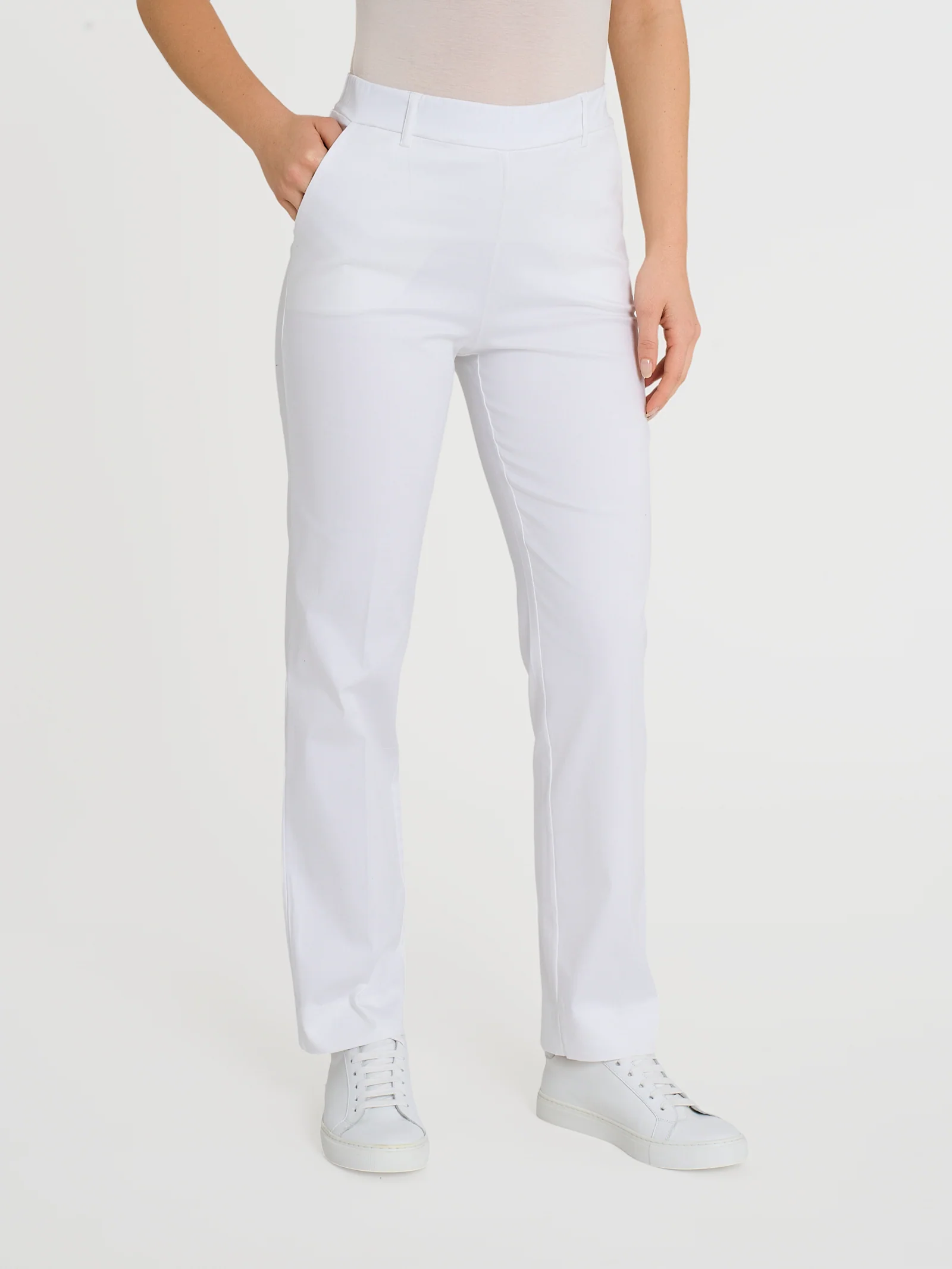 Pantalone dritto con tasche in Satin Power - Bianco