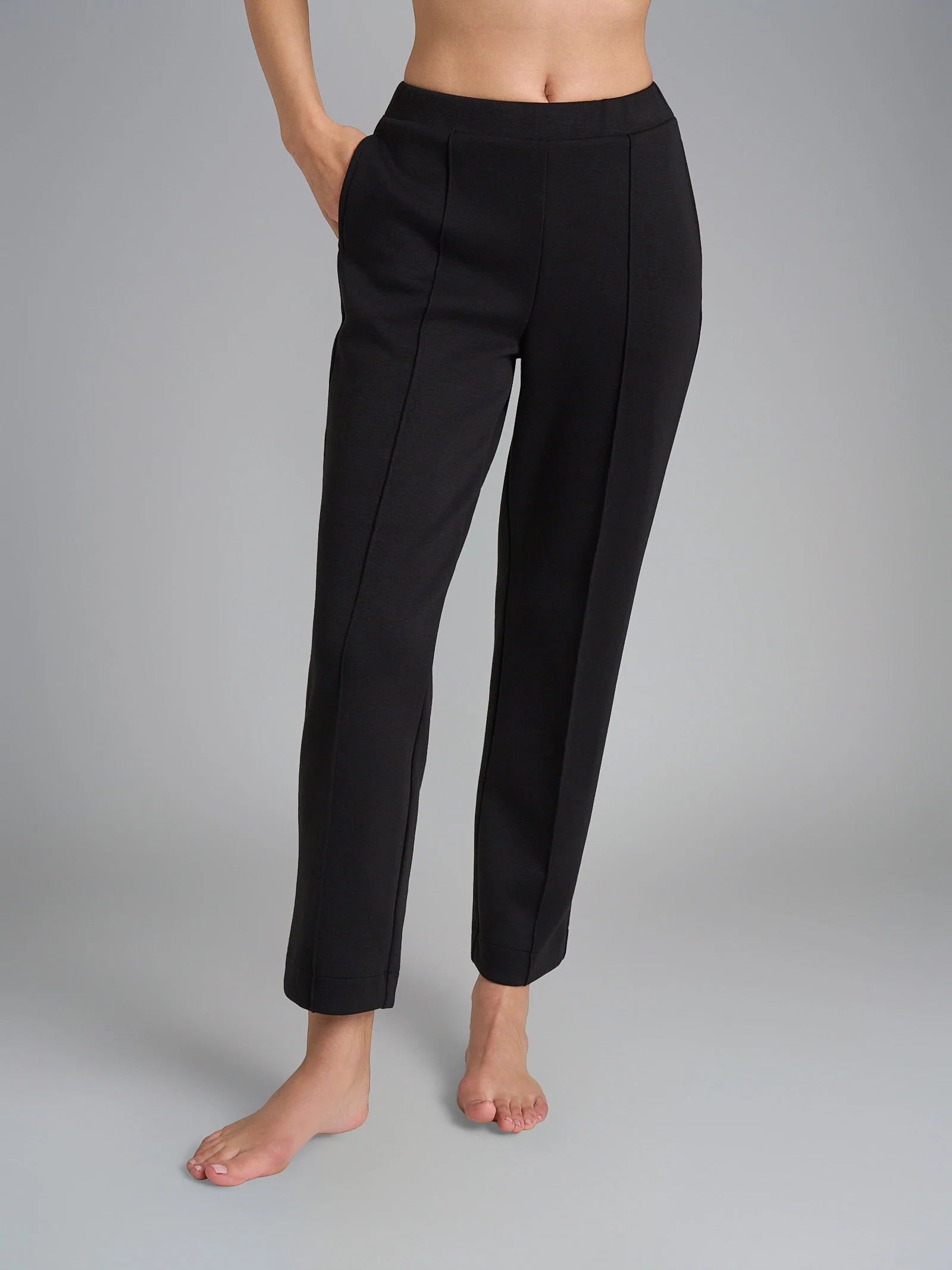 Pantalone dritto con tasche in Scuba - Nero