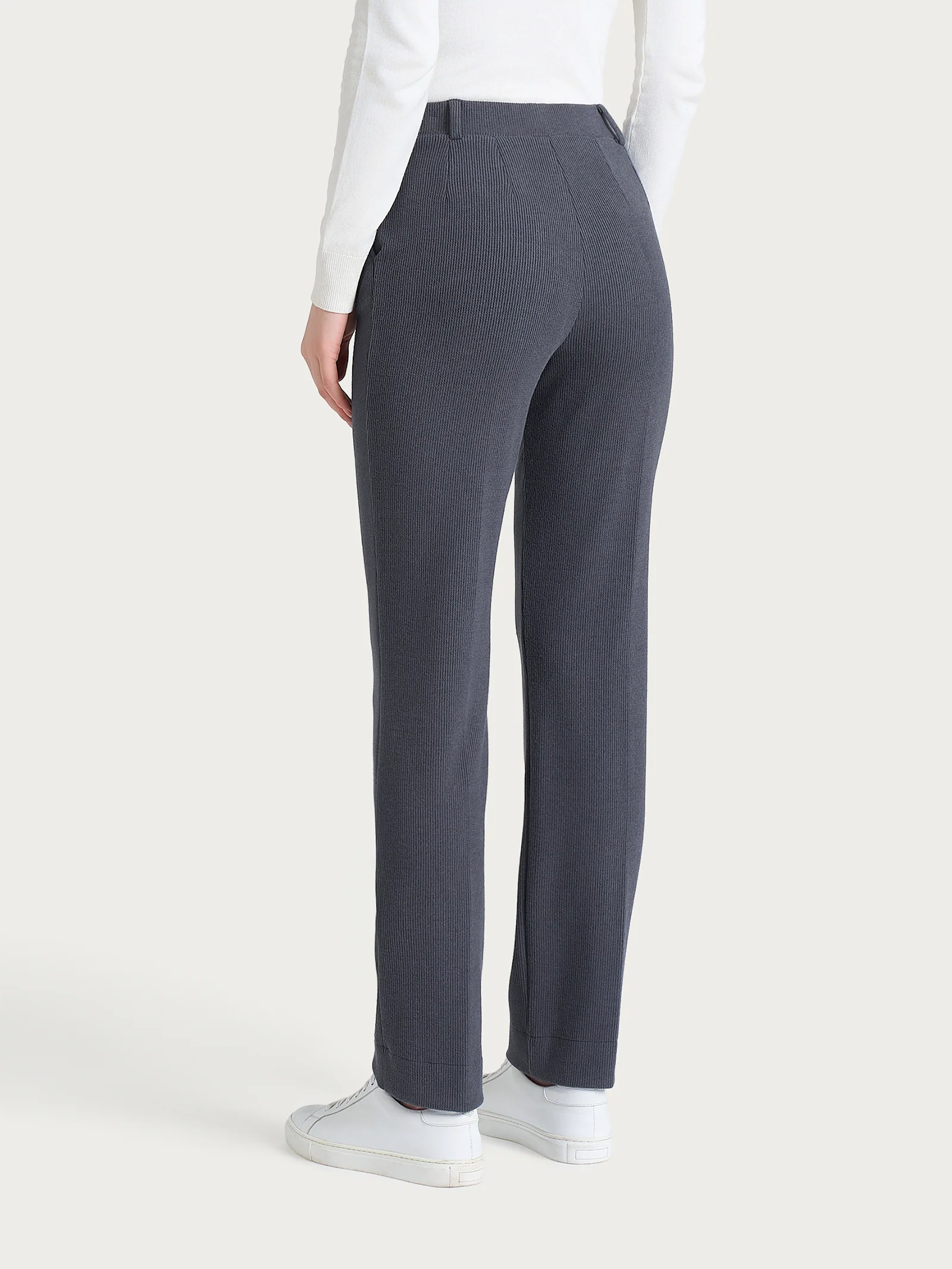 Pantalone dritto con tasche in Velvet - Dark Shadow - Image 2