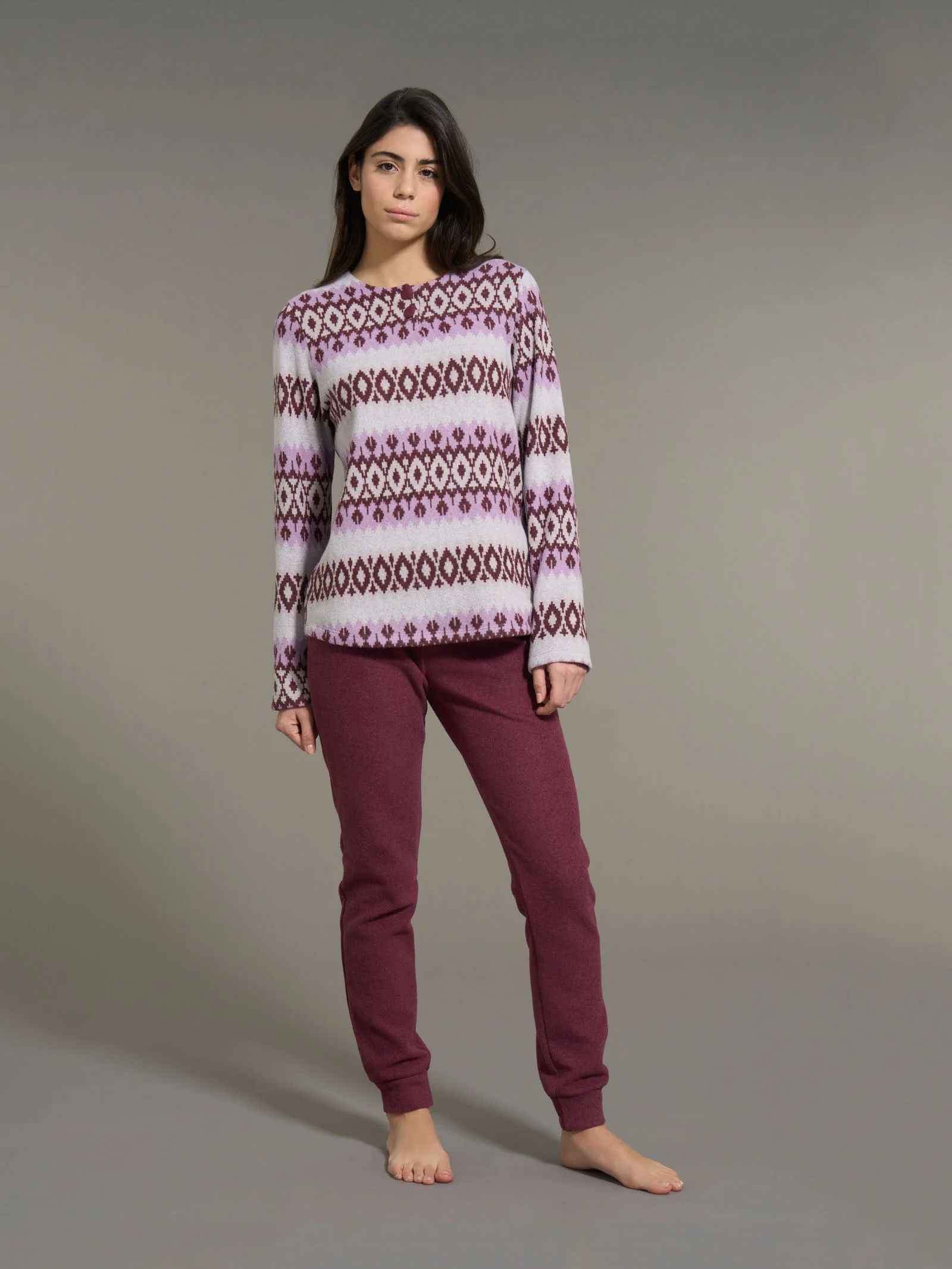 Pigiama a serafino con fantasia norvegese in Cotton Eco Pile - Fant.Viola