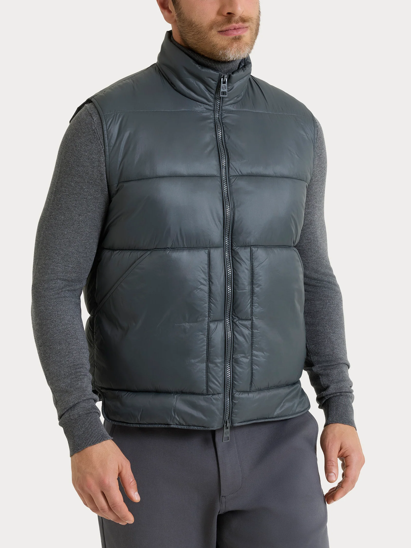 Piumino shiny smanicato in Vegan Down - Dark Shadow