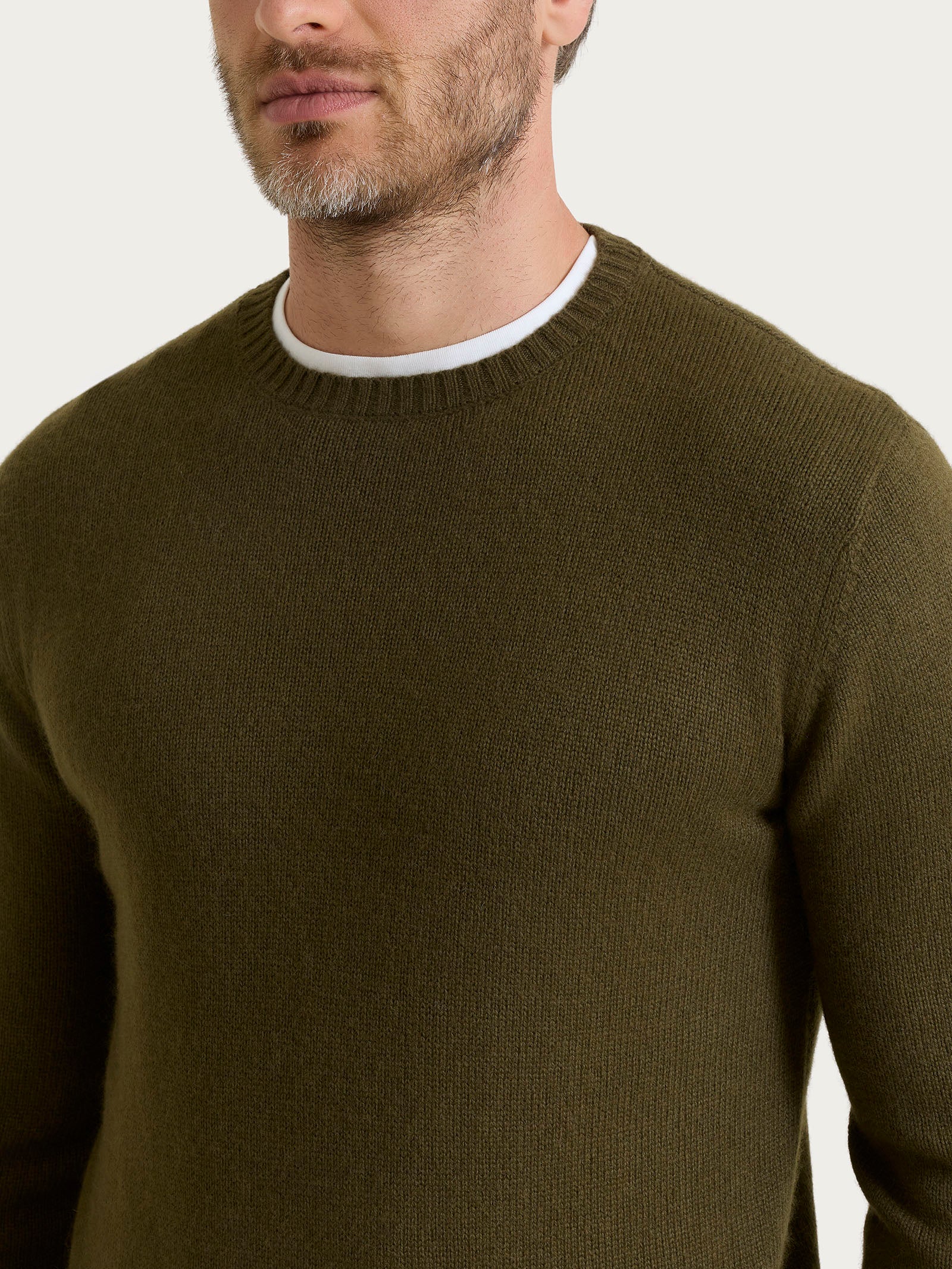 Pull girocollo in Natural Soft - Dark Olive - Image 3