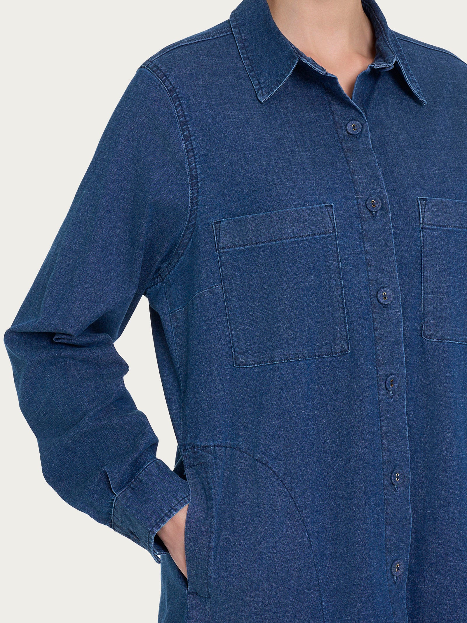 Shacket in Super Light Denim - Indigo - Image 3